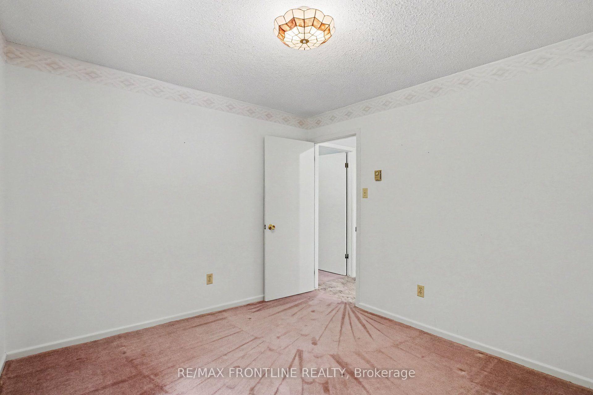Photo 25 of 178 Burke Lane, Tay Valley, Bathurst/Burgess & Sherbrooke (Bathurst) Twp — HOMEH
