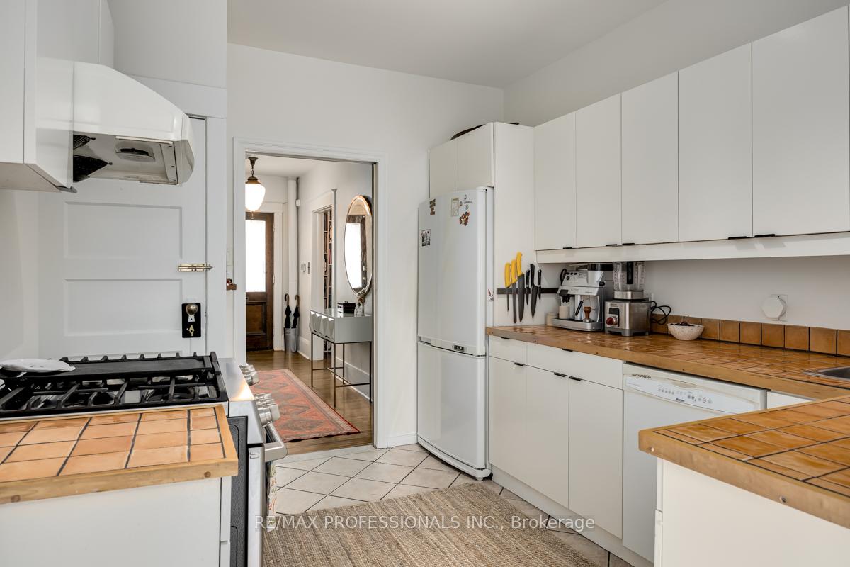 Photo 12 of 1381 Lansdowne Avenue, Toronto, Corso Italia-Davenport — HOMEH