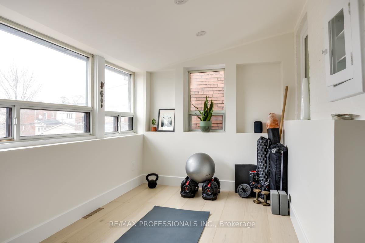 Photo 23 of 1381 Lansdowne Avenue, Toronto, Corso Italia-Davenport — HOMEH