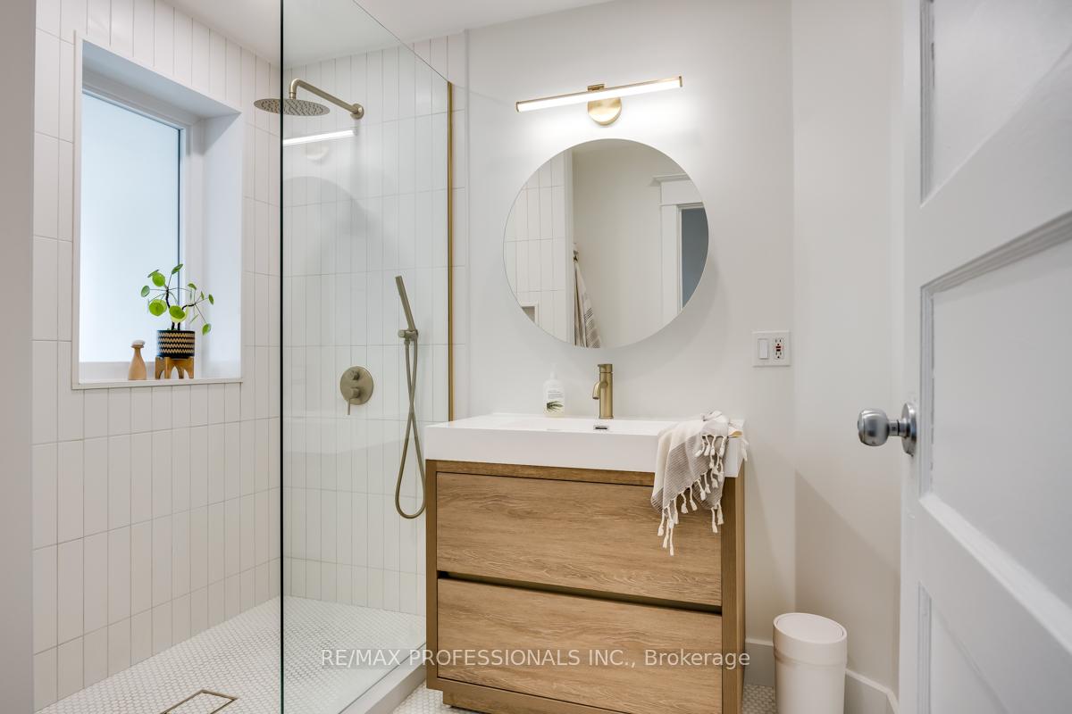Photo 27 of 1381 Lansdowne Avenue, Toronto, Corso Italia-Davenport — HOMEH