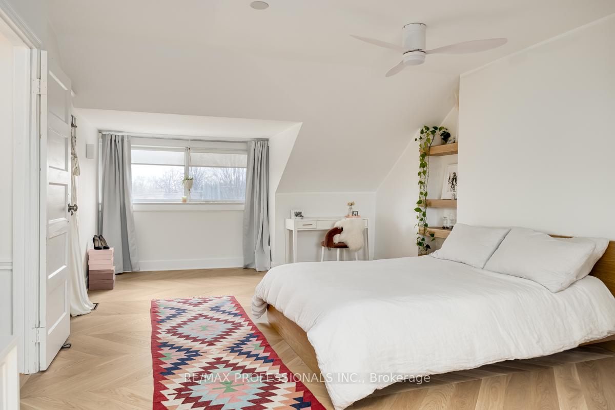 Photo 32 of 1381 Lansdowne Avenue, Toronto, Corso Italia-Davenport — HOMEH