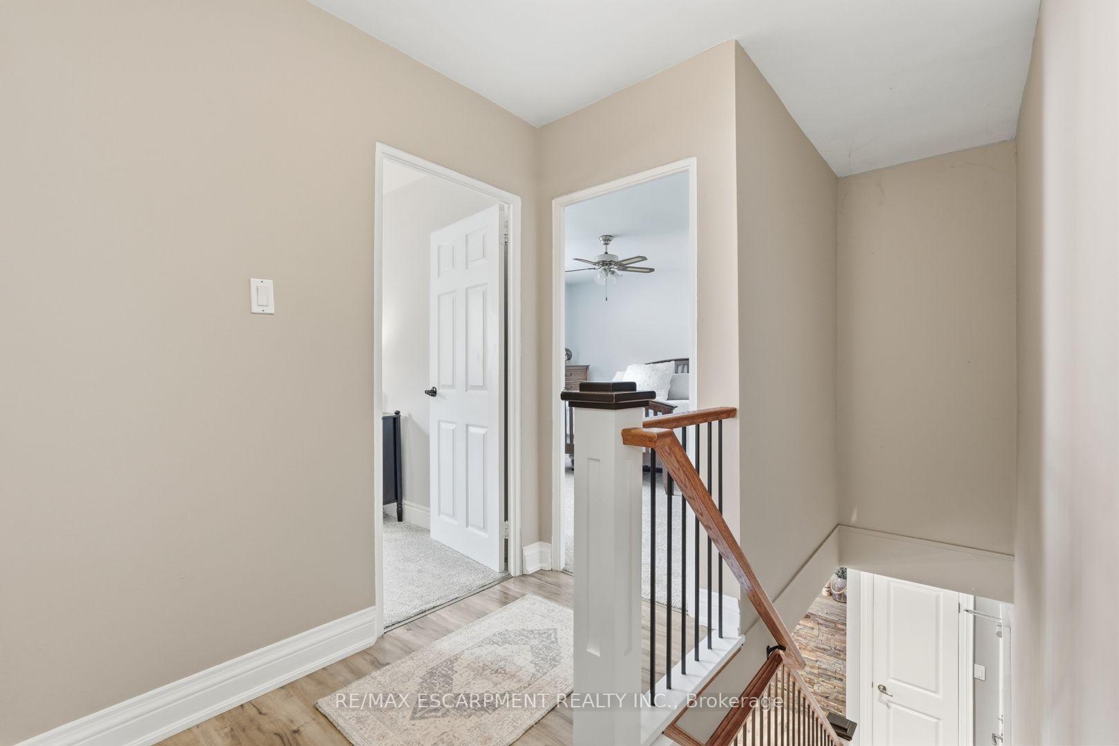 Photo 17 of Unit 6, 469 Claridge Road, Burlington, Roseland — HOMEH
