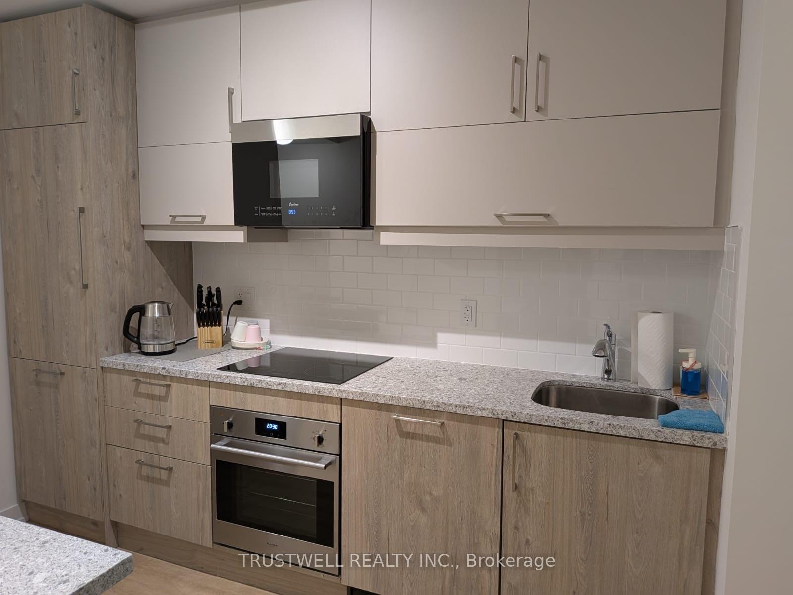 Photo 3 of Unit B605, 292 Verdale Crossing, Markham, Unionville — HOMEH