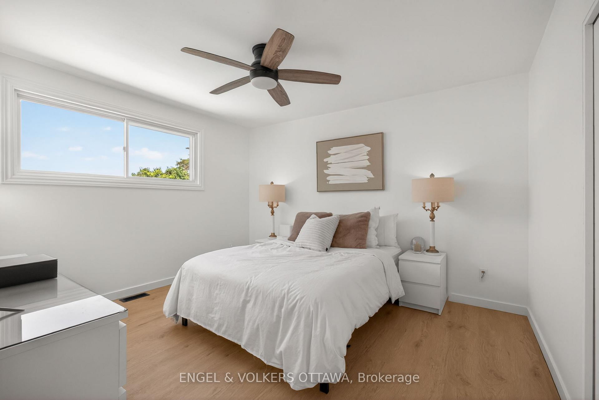 Photo 14 of 2265 Samuel Drive, Ottawa, Elmvale Acres/Urbandale — HOMEH