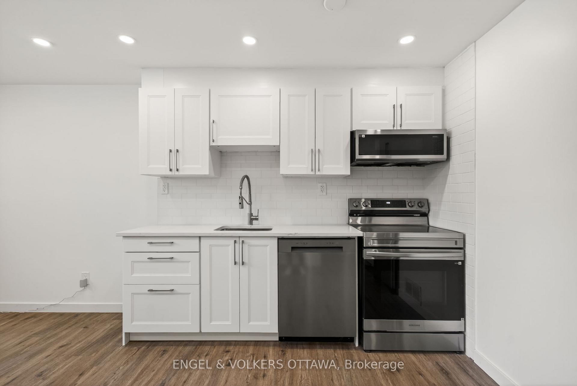 Photo 20 of 2265 Samuel Drive, Ottawa, Elmvale Acres/Urbandale — HOMEH