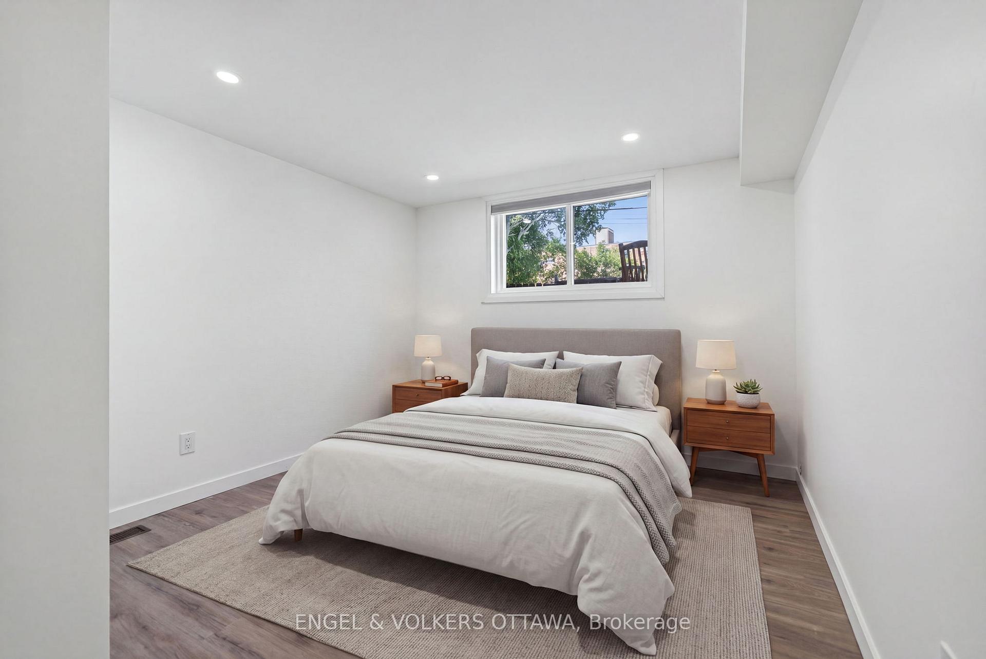 Photo 23 of 2265 Samuel Drive, Ottawa, Elmvale Acres/Urbandale — HOMEH