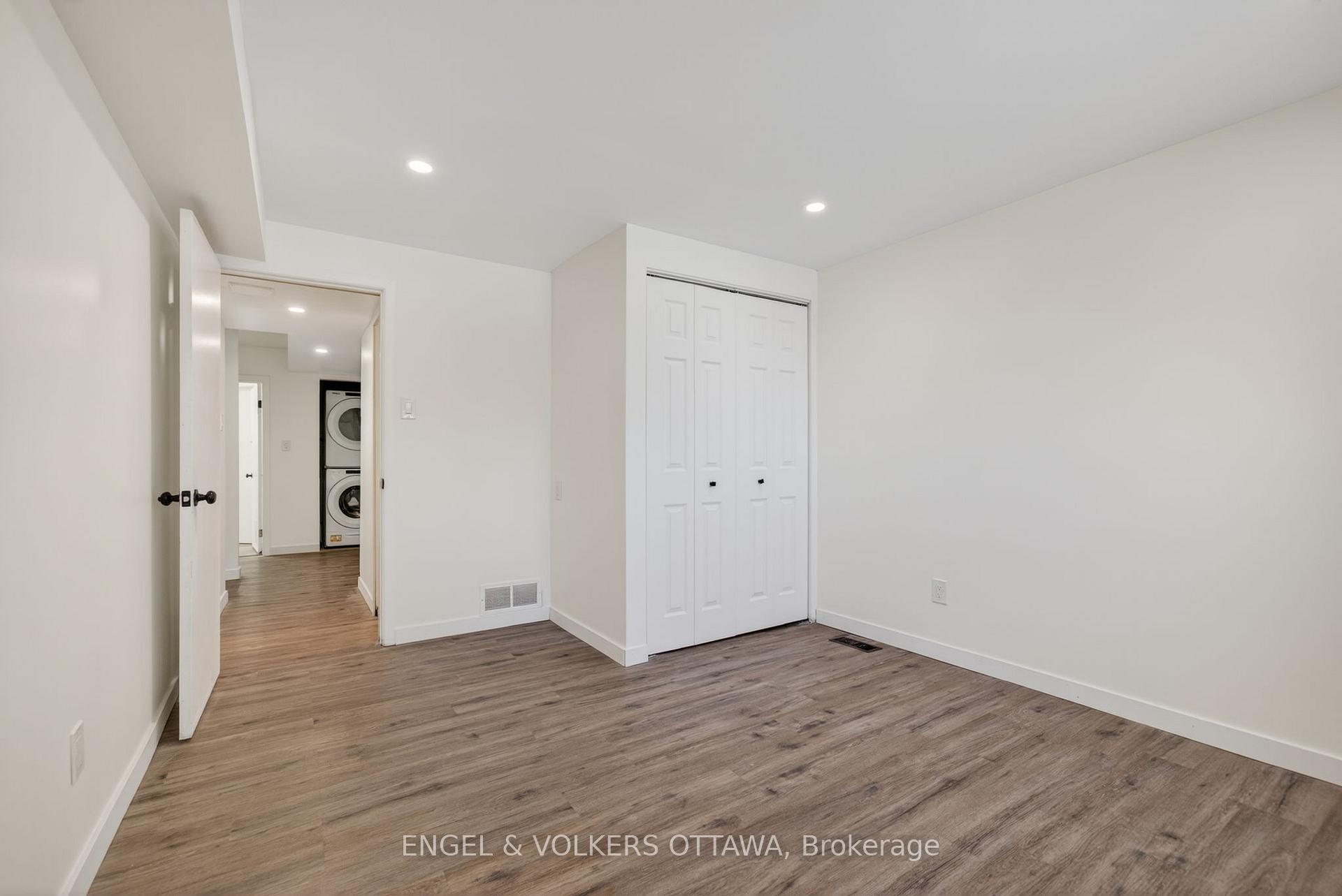 Photo 24 of 2265 Samuel Drive, Ottawa, Elmvale Acres/Urbandale — HOMEH