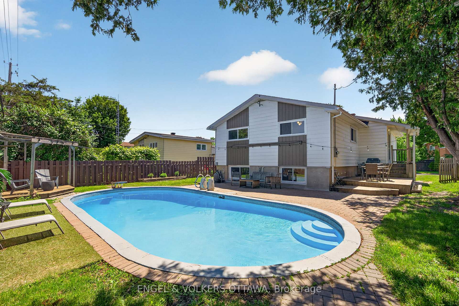 Photo 28 of 2265 Samuel Drive, Ottawa, Elmvale Acres/Urbandale — HOMEH