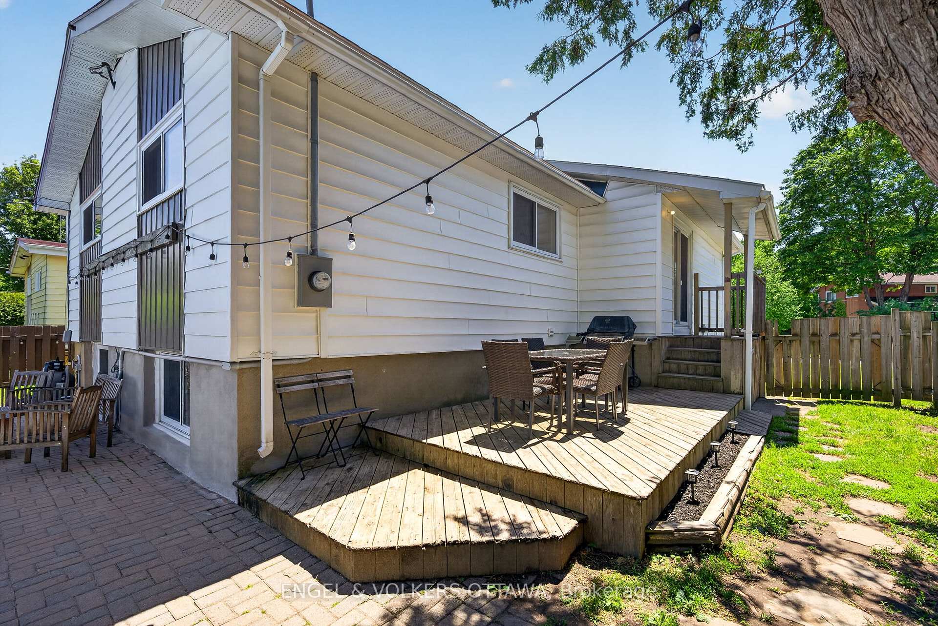 Photo 31 of 2265 Samuel Drive, Ottawa, Elmvale Acres/Urbandale — HOMEH