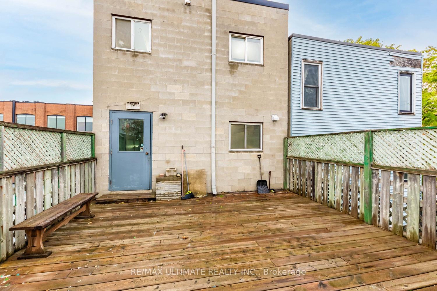 Photo 3 of Unit 5, 996 Queen Street E, Toronto, South Riverdale — HOMEH