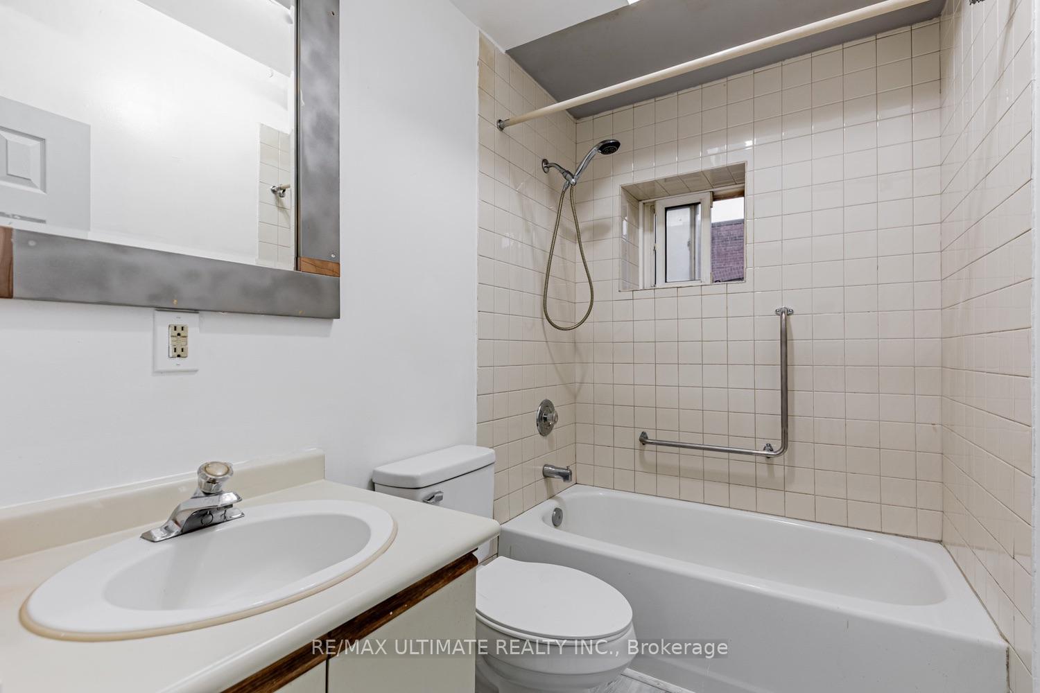 Photo 11 of Unit 5, 996 Queen Street E, Toronto, South Riverdale — HOMEH