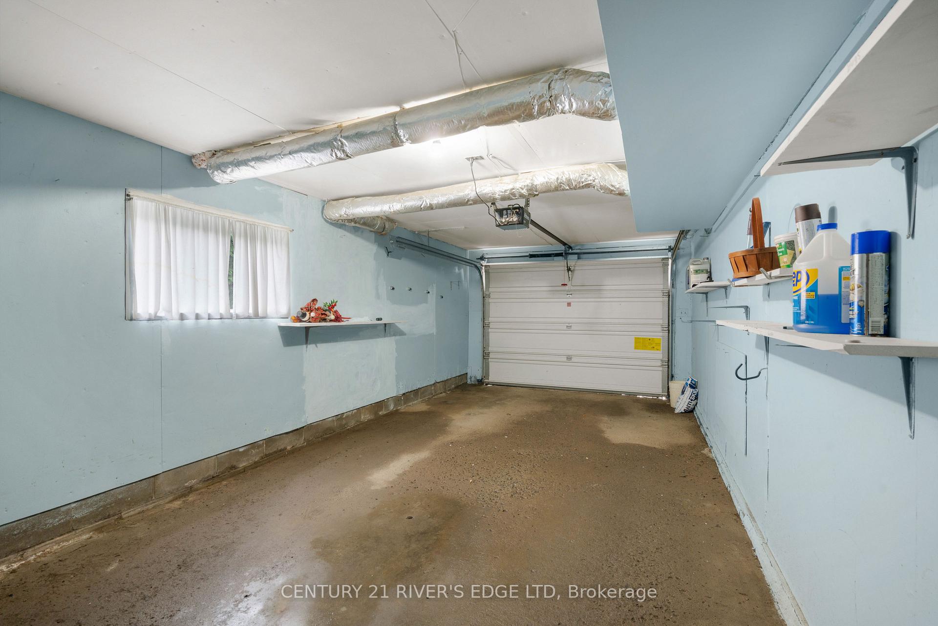 Photo 34 of 1 Hardy Crescent, Brockville, Brockville — HOMEH