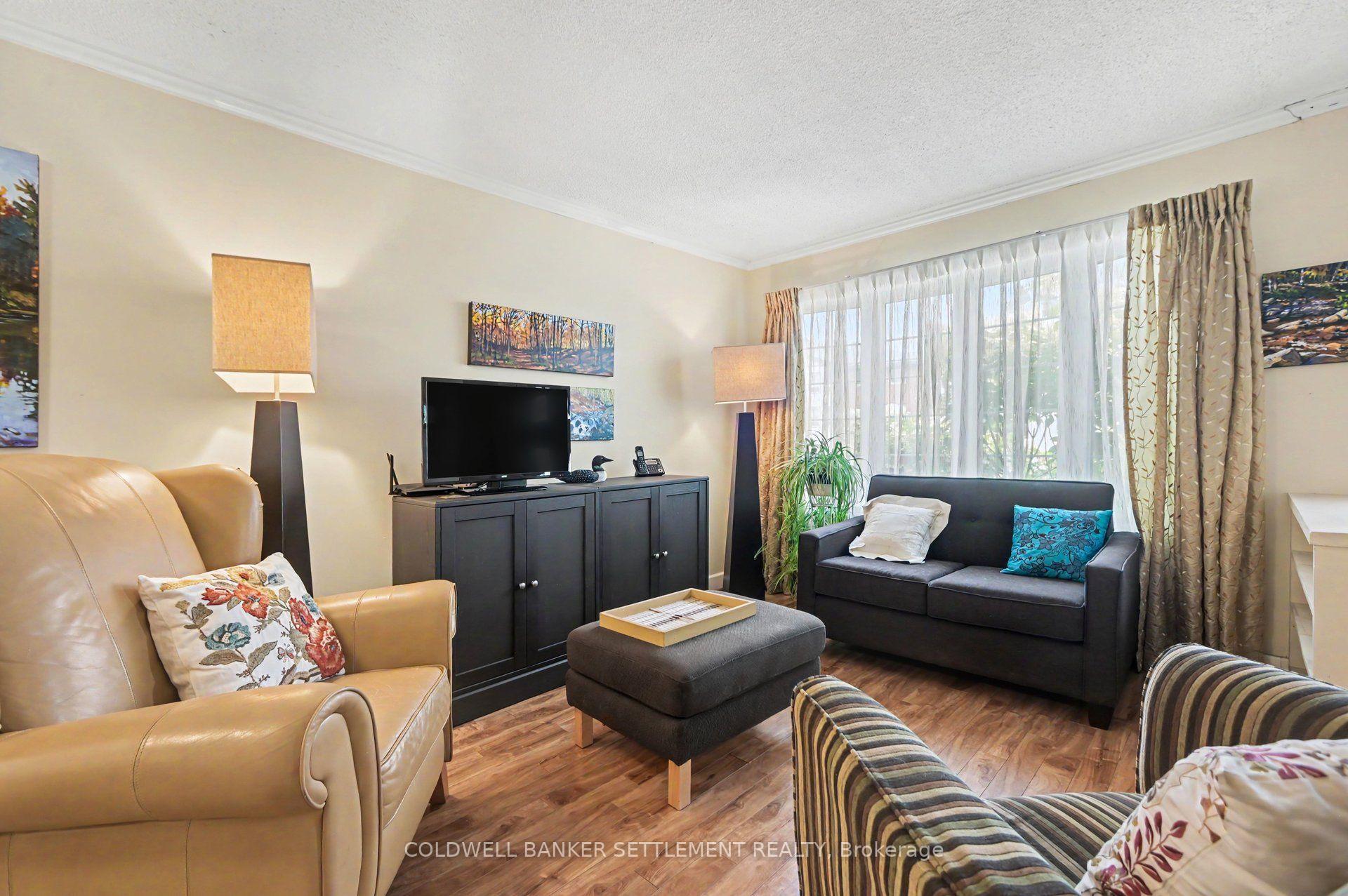 Photo 11 of 25B Haggart Street W, Perth, Perth — HOMEH