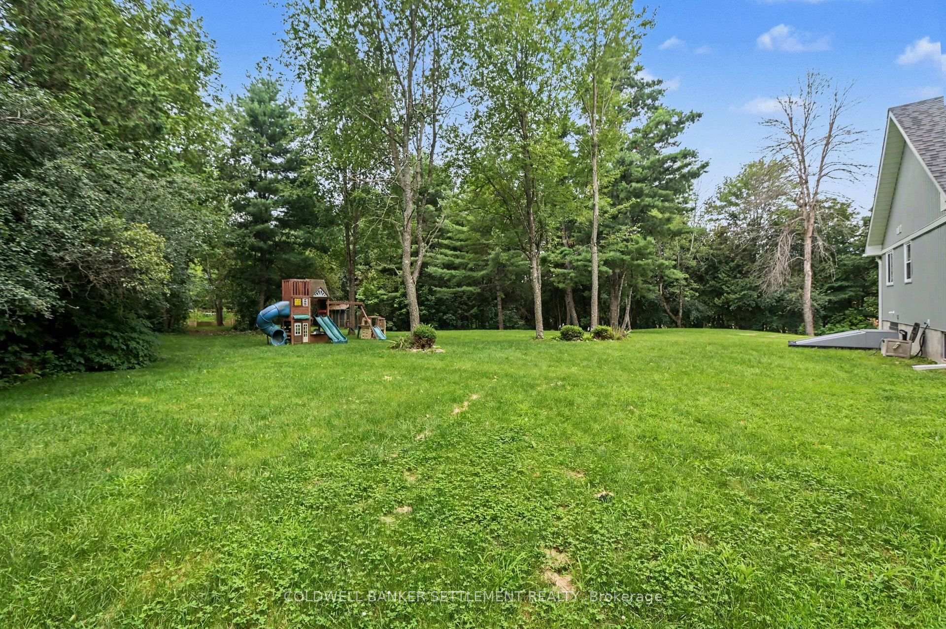 Photo 43 of 135 Barr Place W, Drummond/North Elmsley, Drummond/North Elmsley (North Elmsley) Twp — HOMEH