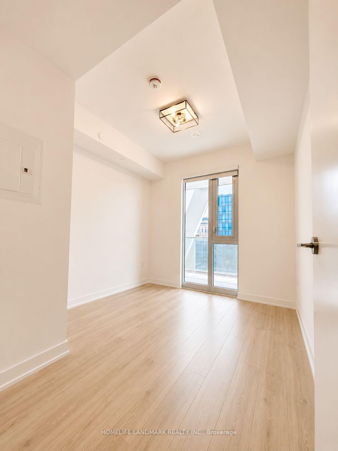 Photo 10 of Unit 2816, 230 Simcoe Street, Toronto, Kensington-Chinatown — HOMEH