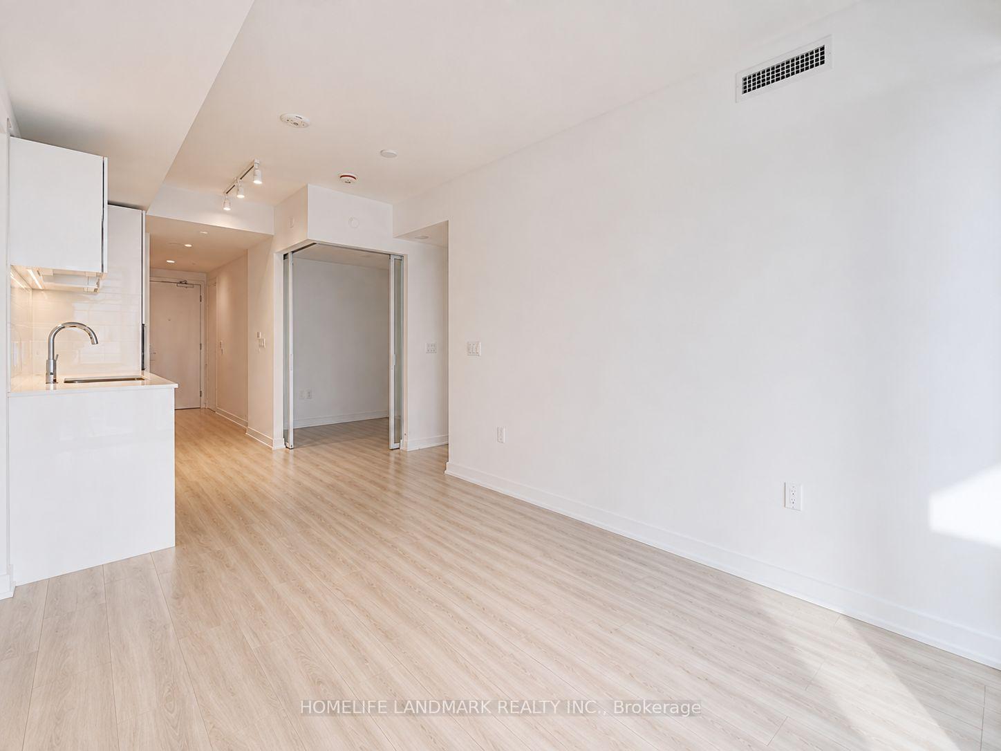 Photo 13 of Unit 2816, 230 Simcoe Street, Toronto, Kensington-Chinatown — HOMEH