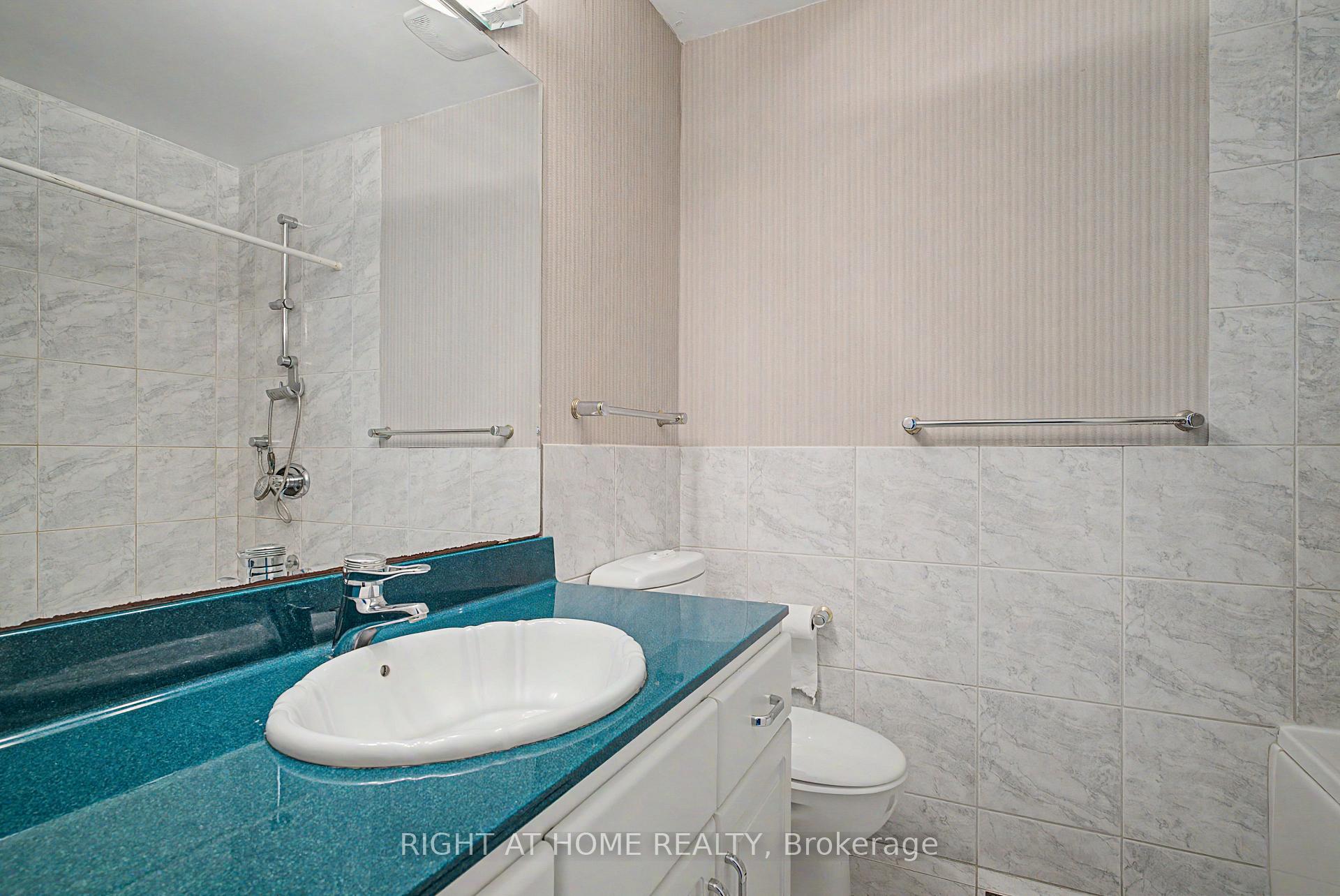 Photo 31 of 519 Oxbow Road, Waterloo, Colonial Acres — HOMEH