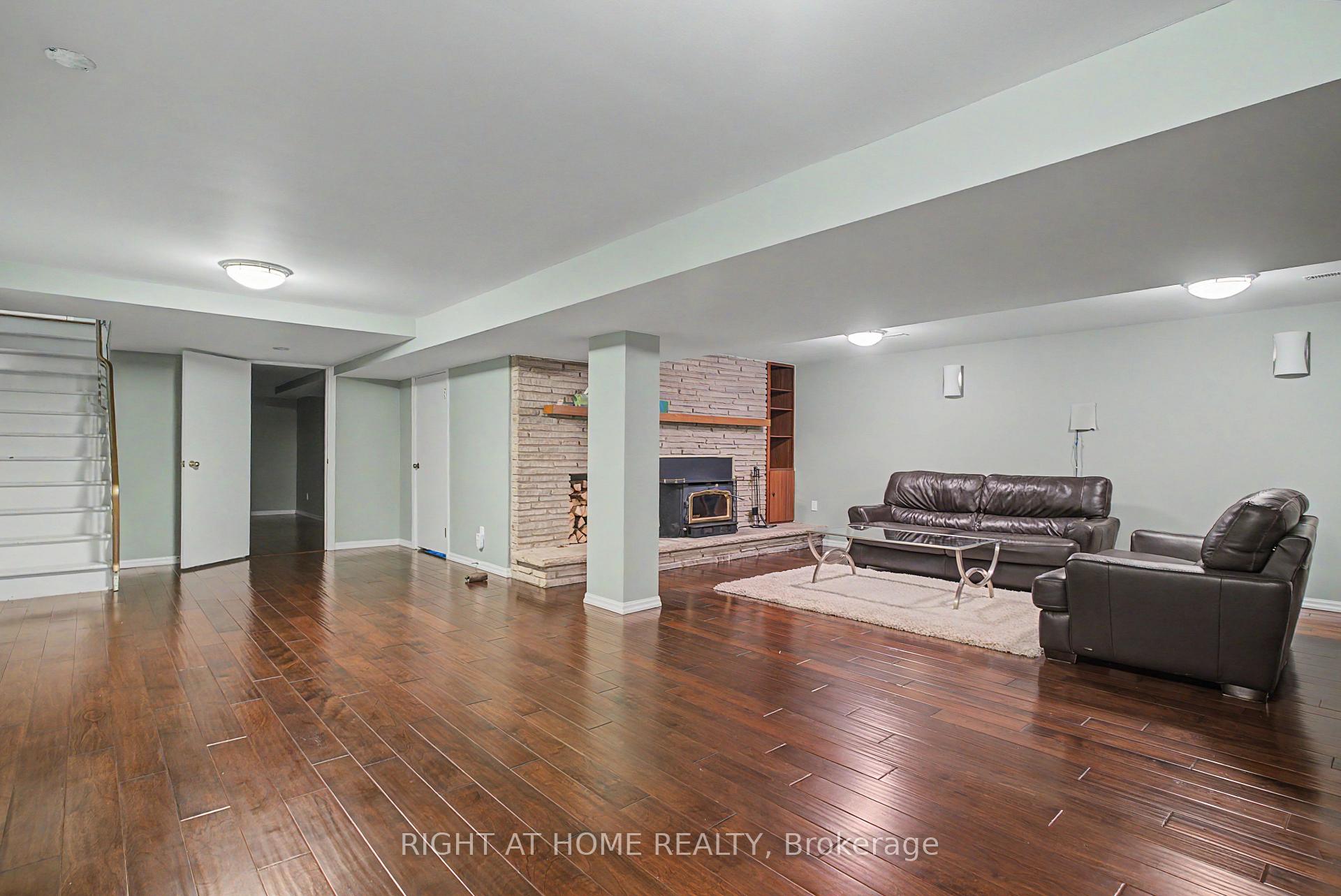 Photo 33 of 519 Oxbow Road, Waterloo, Colonial Acres — HOMEH