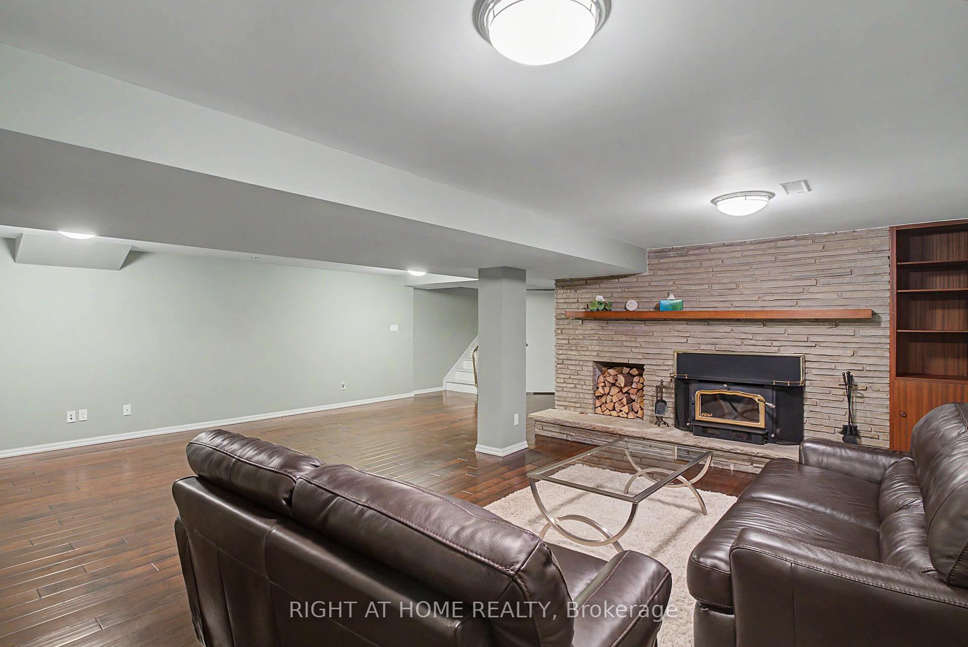 Photo 34 of 519 Oxbow Road, Waterloo, Colonial Acres — HOMEH