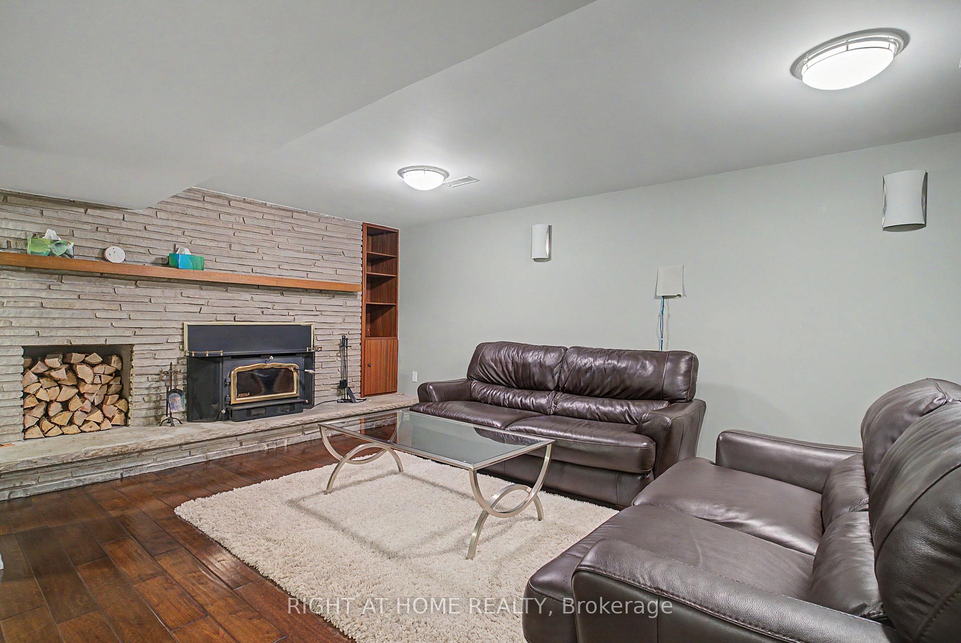 Photo 35 of 519 Oxbow Road, Waterloo, Colonial Acres — HOMEH