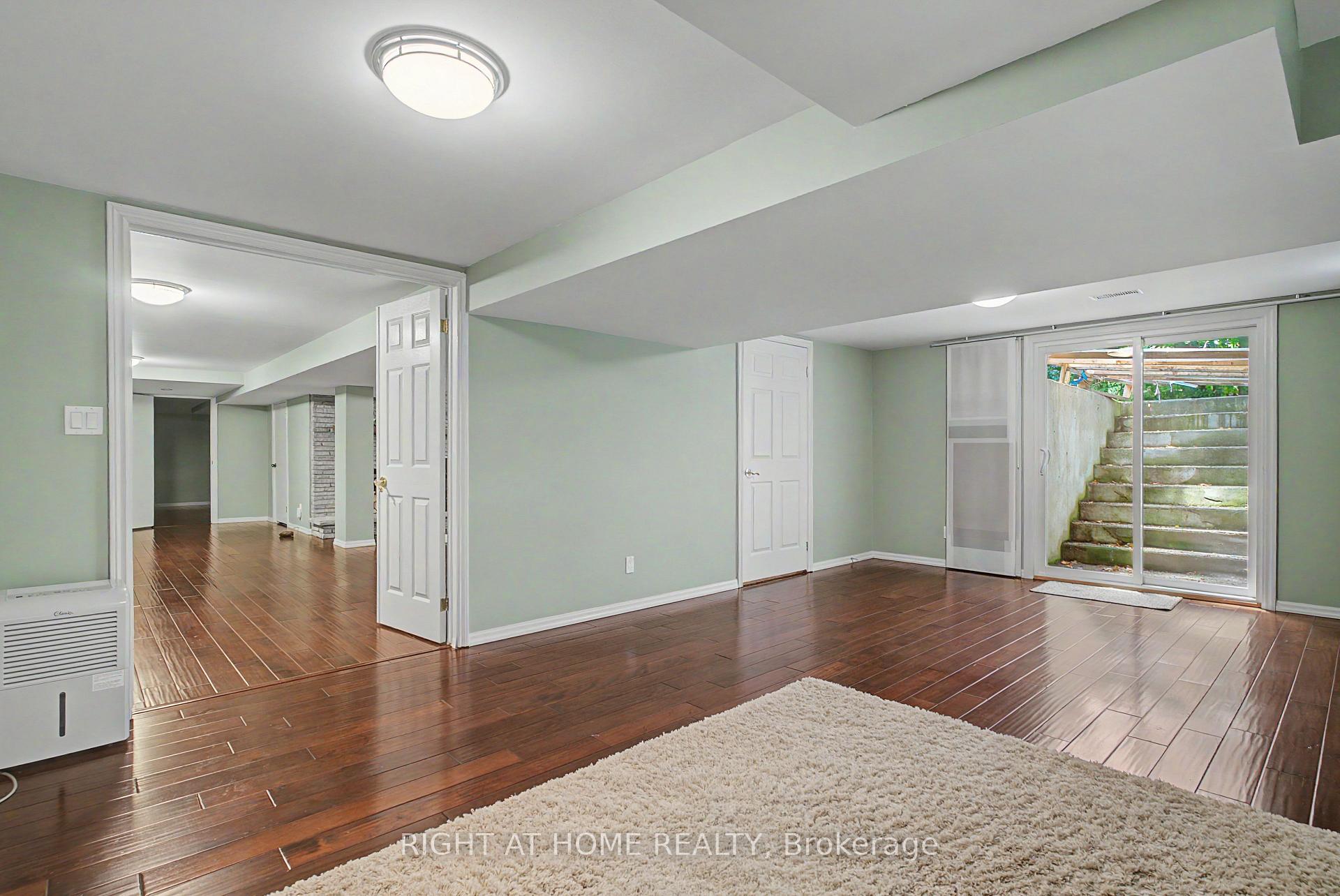 Photo 38 of 519 Oxbow Road, Waterloo, Colonial Acres — HOMEH