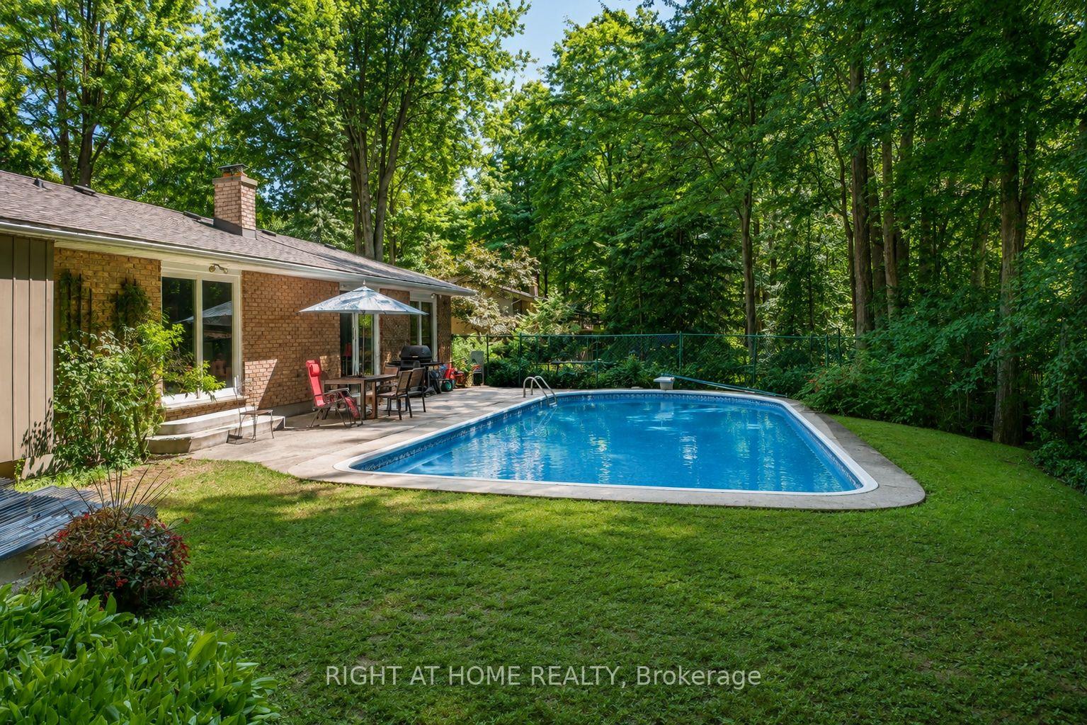 Photo 42 of 519 Oxbow Road, Waterloo, Colonial Acres — HOMEH