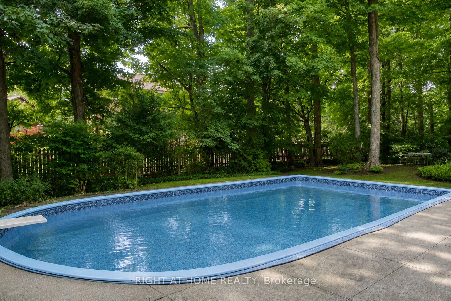 Photo 43 of 519 Oxbow Road, Waterloo, Colonial Acres — HOMEH