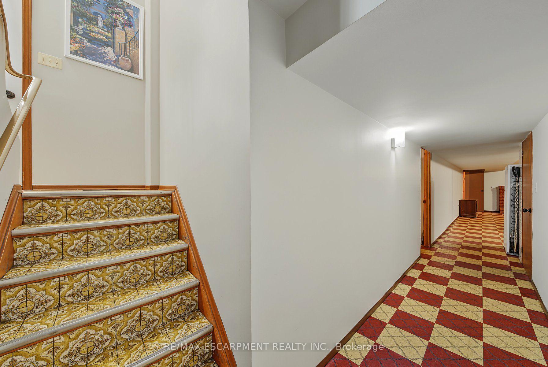 Photo 21 of 44 Tom Street, Hamilton, Strathcona — HOMEH
