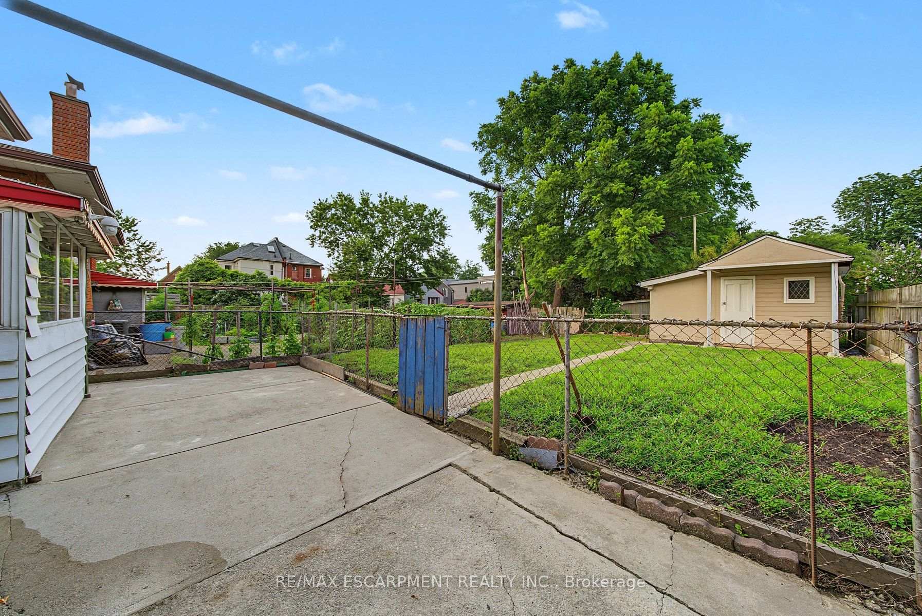 Photo 36 of 44 Tom Street, Hamilton, Strathcona — HOMEH