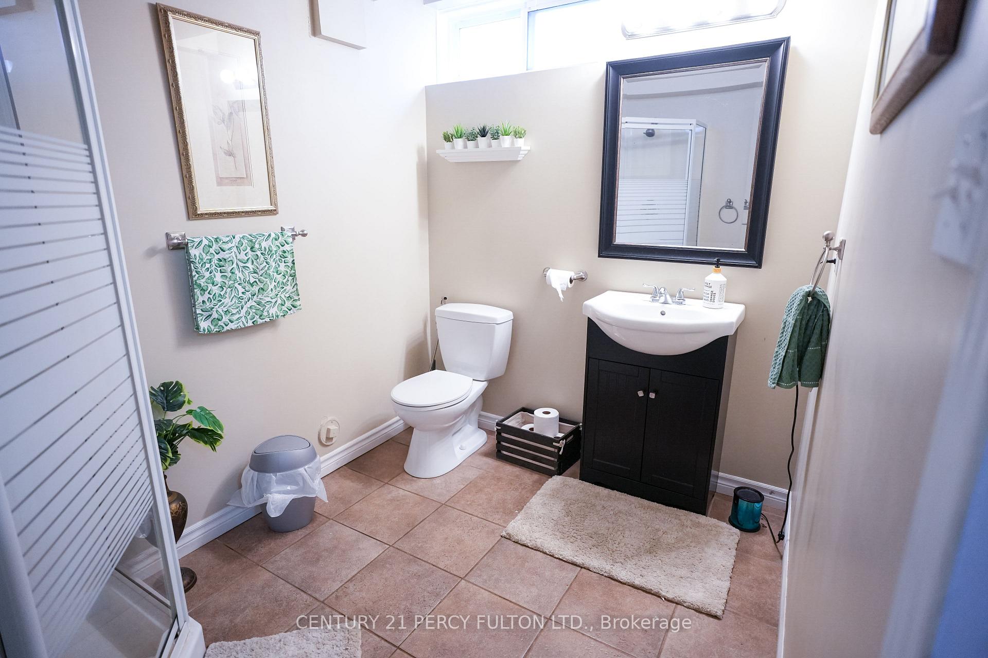 Photo 28 of 333 Rosette Drive, Waterloo, Lexington — HOMEH