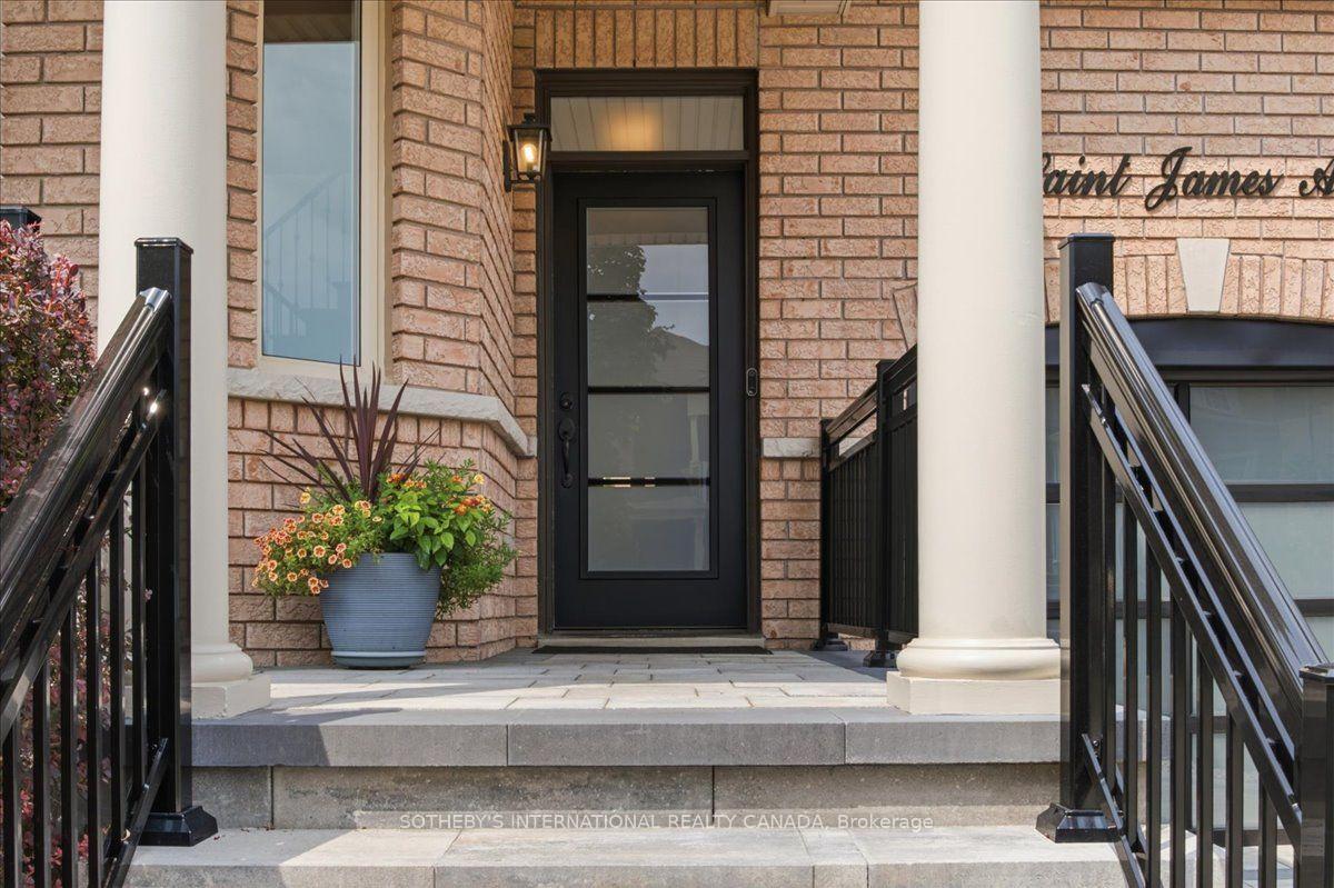 Photo 3 of 60 Saint James Avenue, Vaughan, Vellore Village — HOMEH