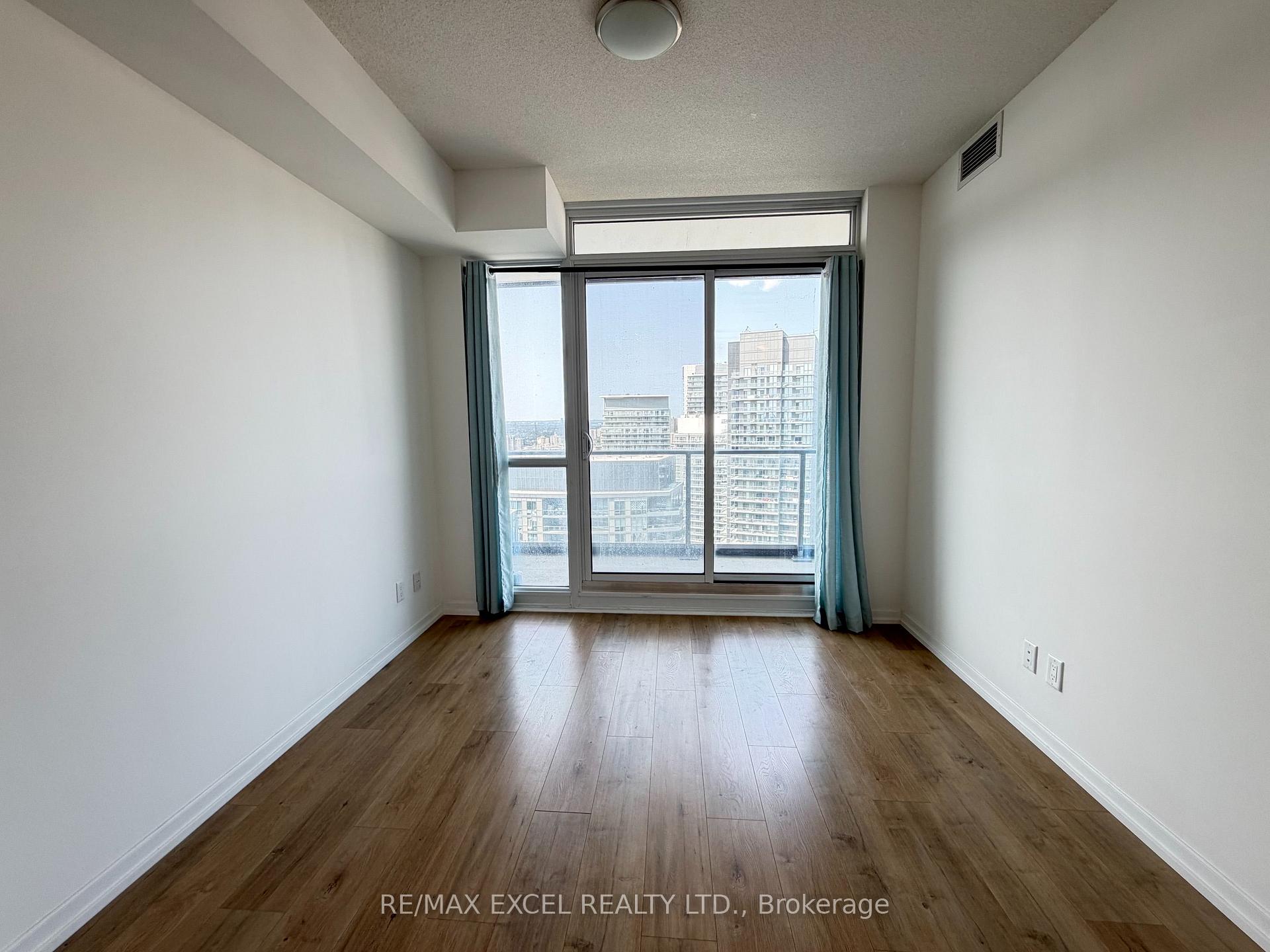 Photo 6 of Unit 2804, 32 Forest Manor Road, North York, Henry Farm — HOMEH