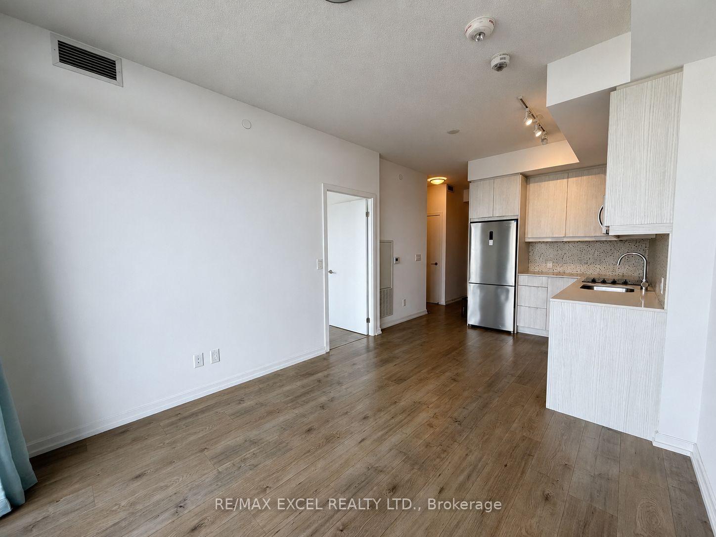 Photo 9 of Unit 2804, 32 Forest Manor Road, North York, Henry Farm — HOMEH