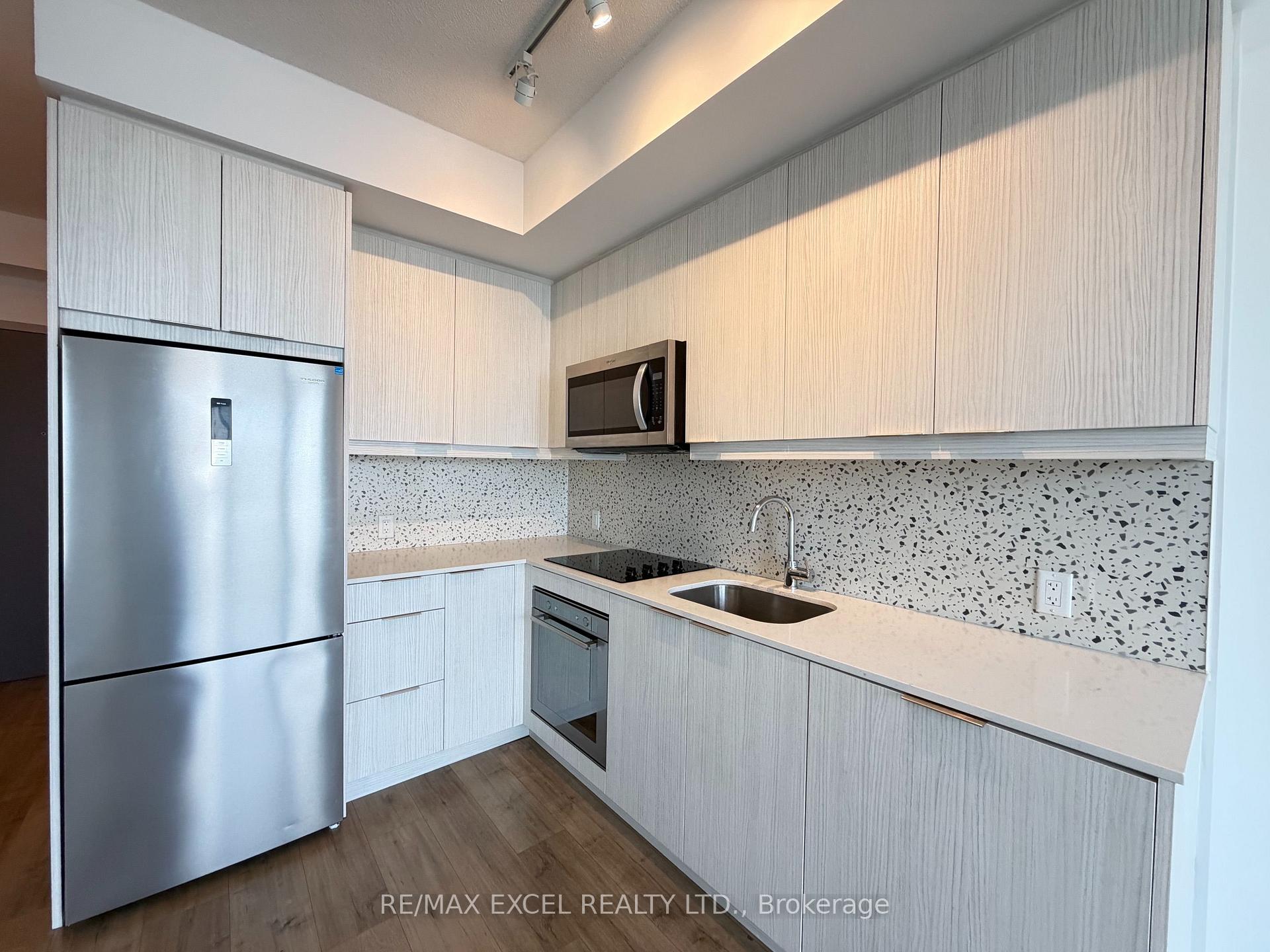 Photo 10 of Unit 2804, 32 Forest Manor Road, North York, Henry Farm — HOMEH