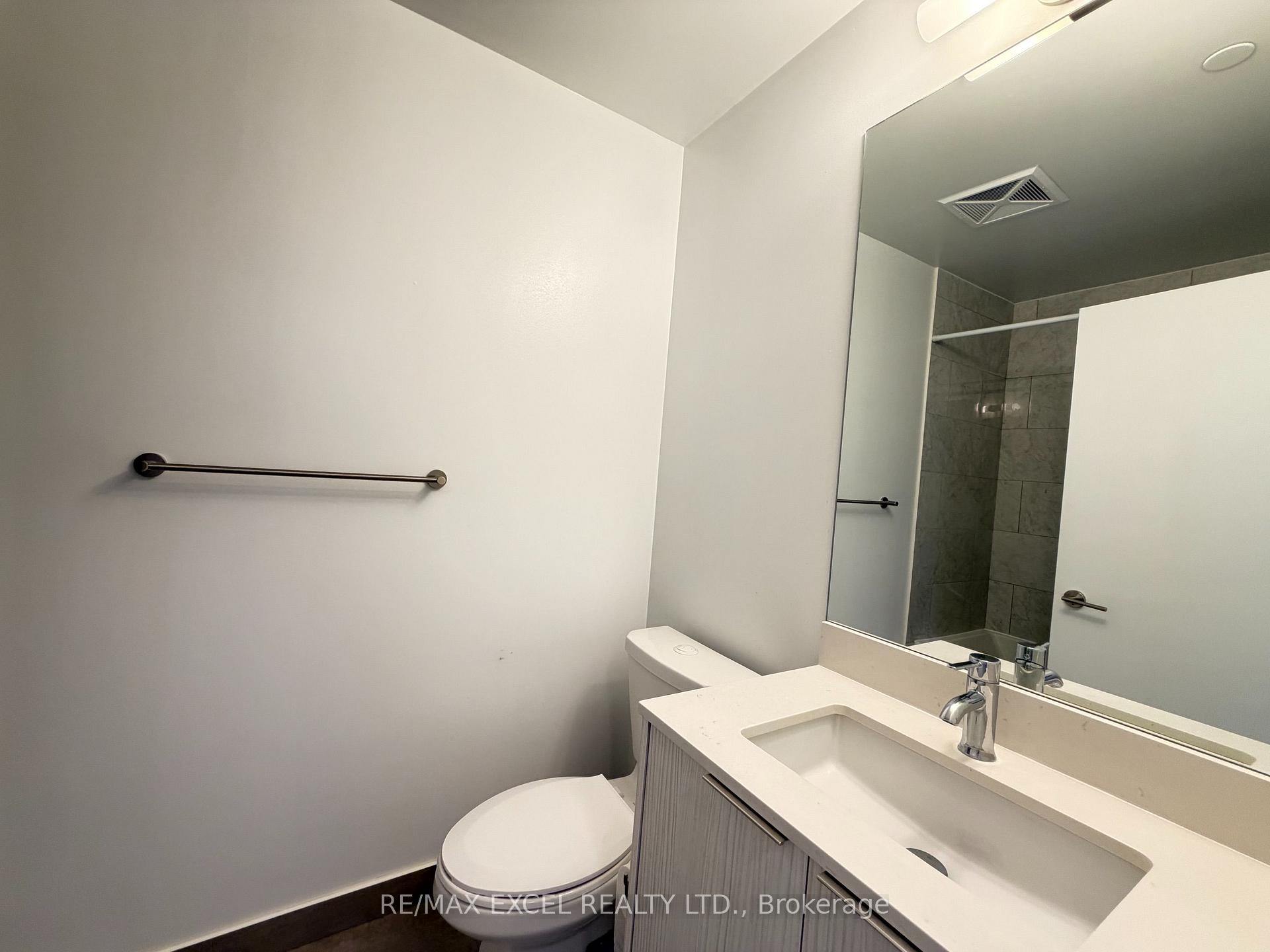 Photo 18 of Unit 2804, 32 Forest Manor Road, North York, Henry Farm — HOMEH