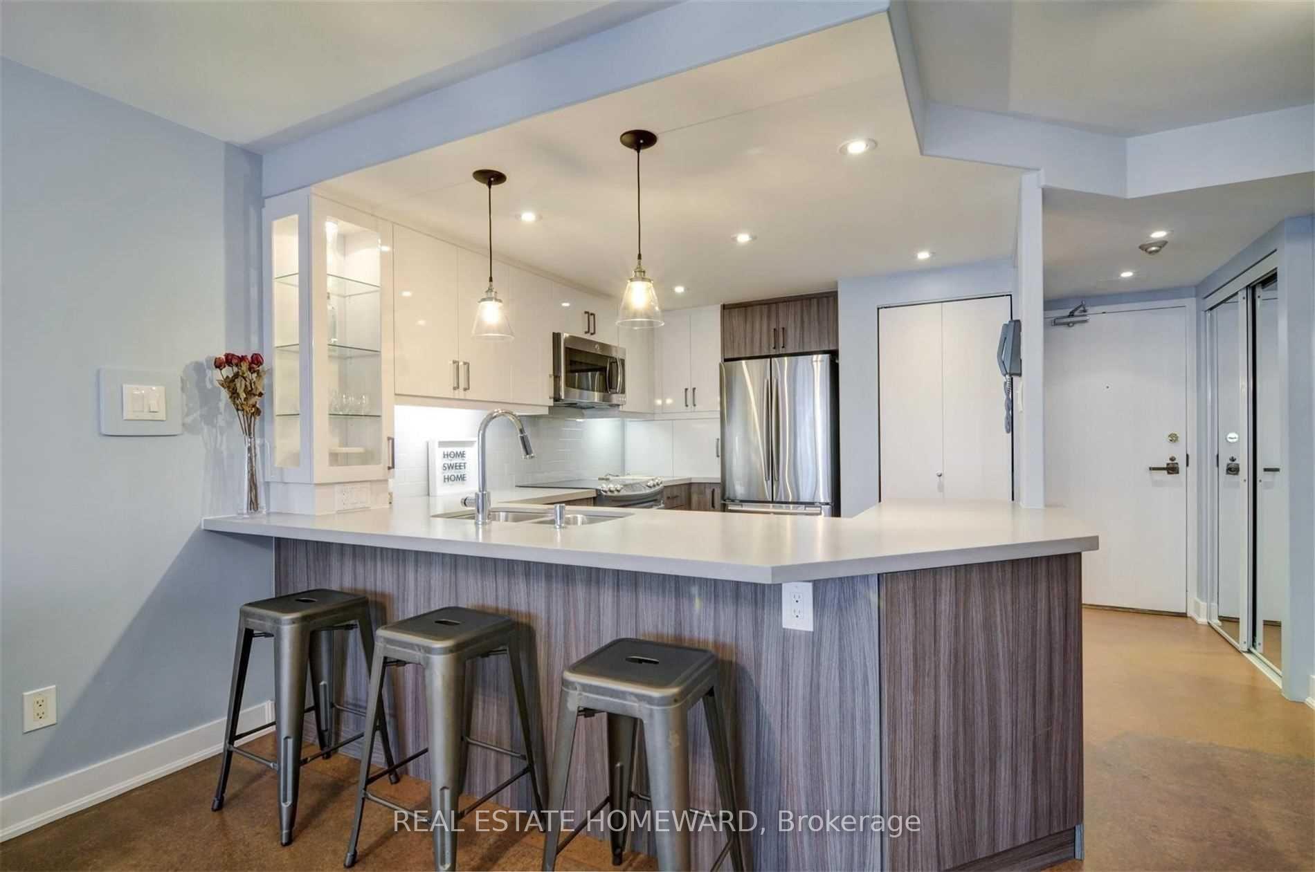 Photo 5 of Unit 702, 15 Maitland Place, Toronto, Cabbagetown-South St. James Town — HOMEH