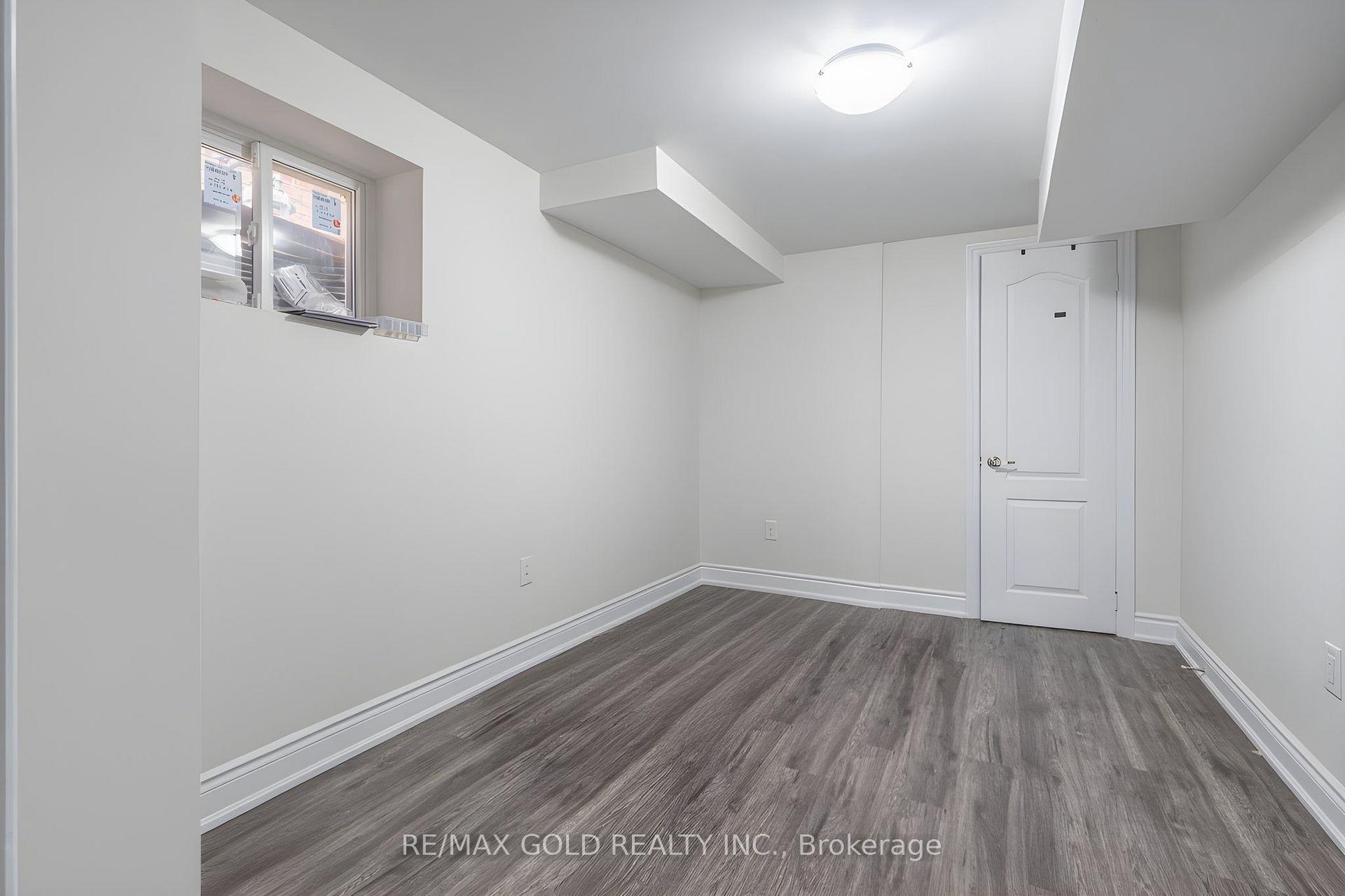 Photo 31 of 25 Oblate Crescent, Brampton, Bram West — HOMEH