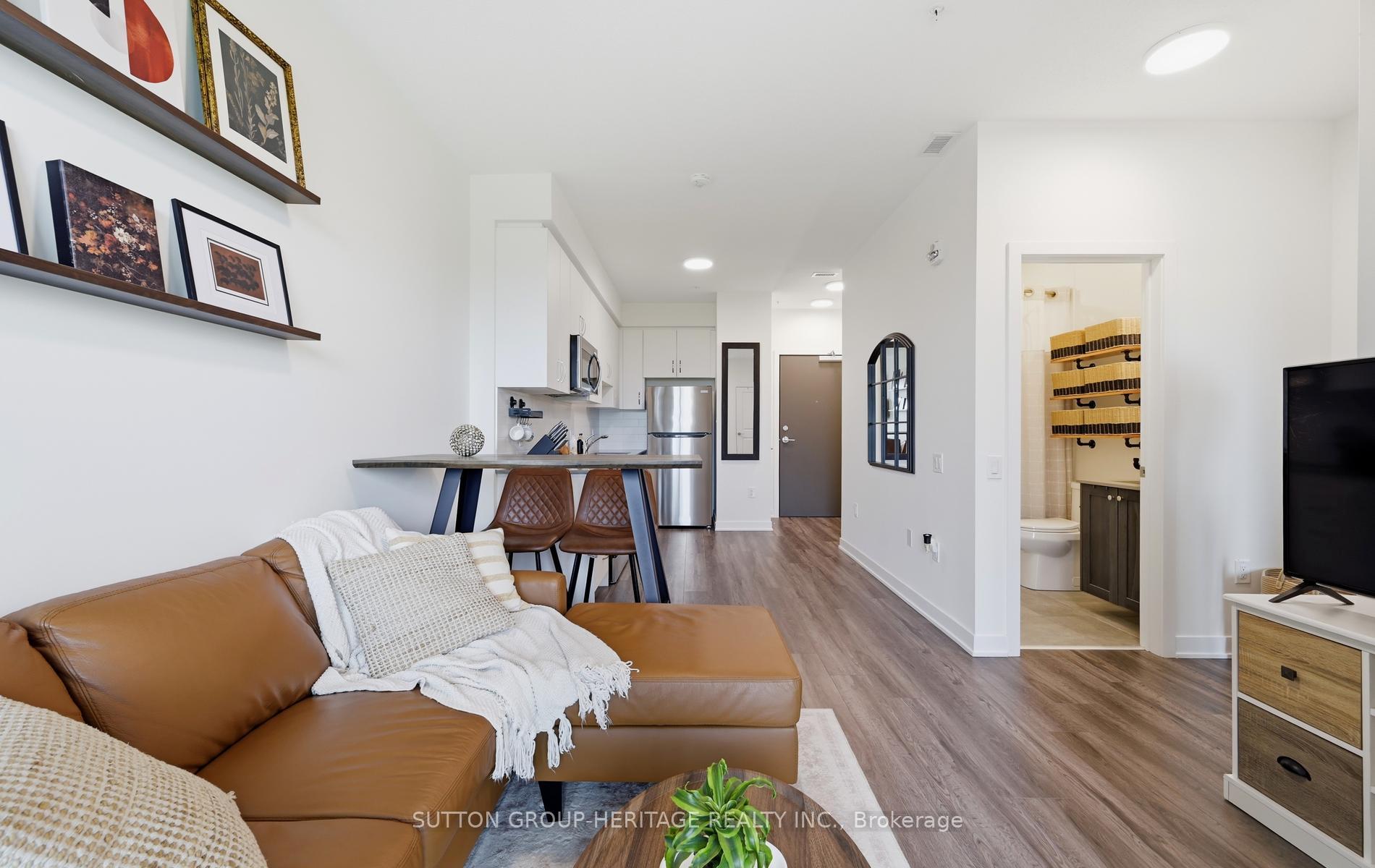 Photo 16 of Unit 402, 385 Artic Red Drive, Oshawa, Windfields — HOMEH