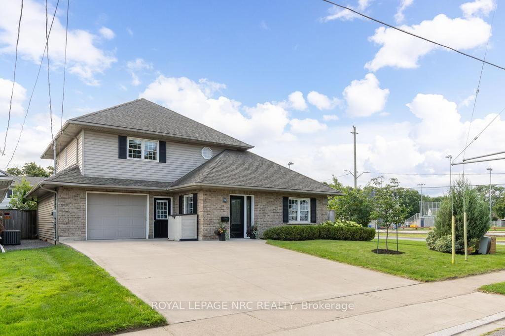 Photo 4 of 2A Dixie Road, St. Catharines, Fairview — HOMEH