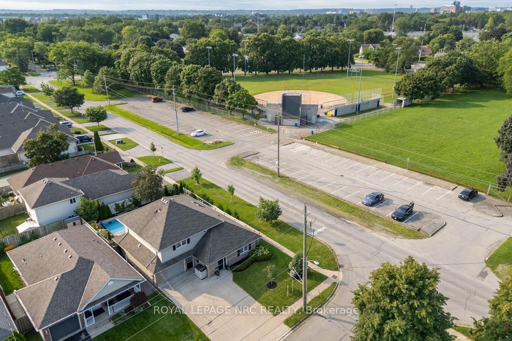 Photo 6 of 2A Dixie Road, St. Catharines, Fairview — HOMEH