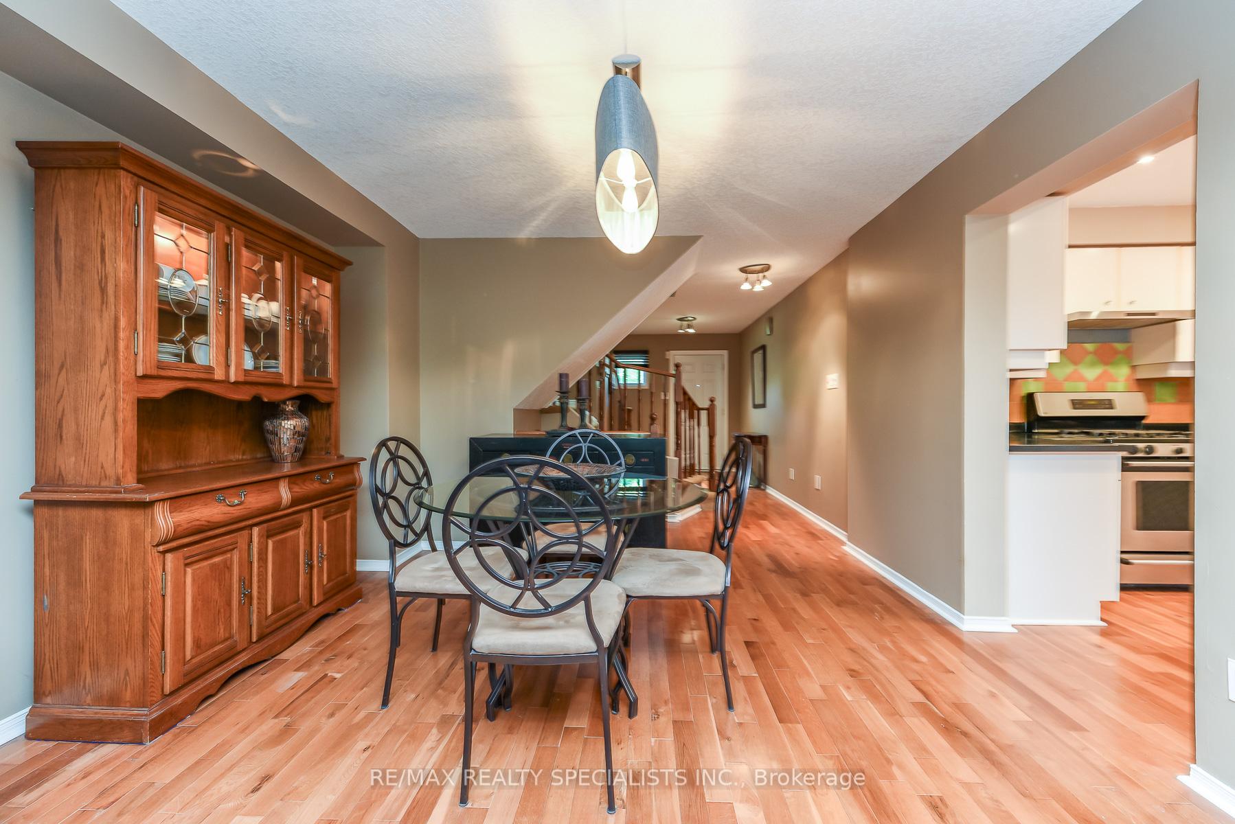 Photo 8 of Unit 122, 3050 Orleans Road, Mississauga, Erin Mills — HOMEH