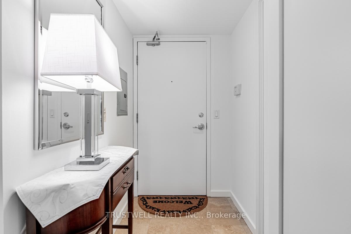 Photo 17 of Unit 511, 208 Queens Quay W, Toronto, Waterfront Communities — HOMEH