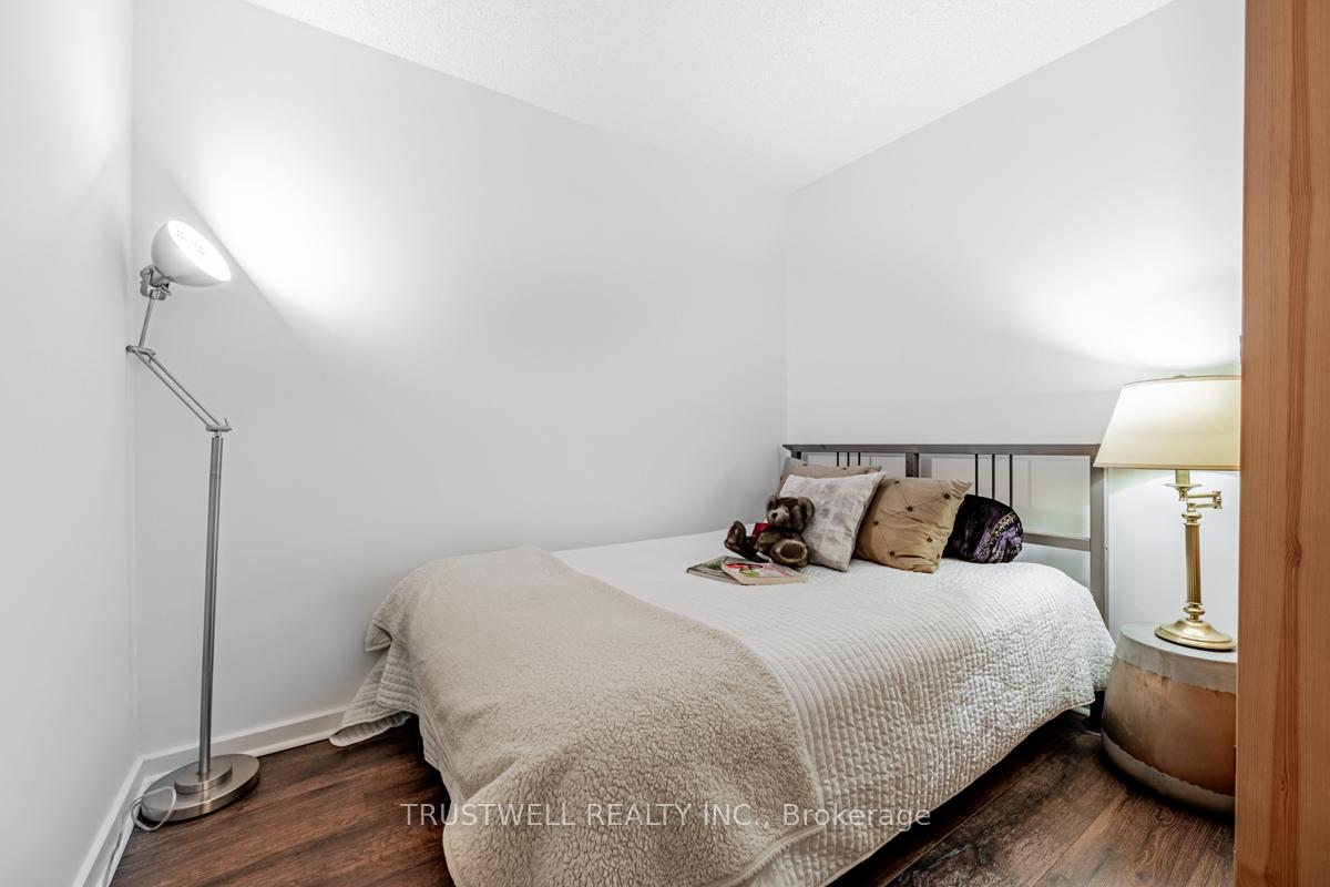 Photo 18 of Unit 511, 208 Queens Quay W, Toronto, Waterfront Communities — HOMEH