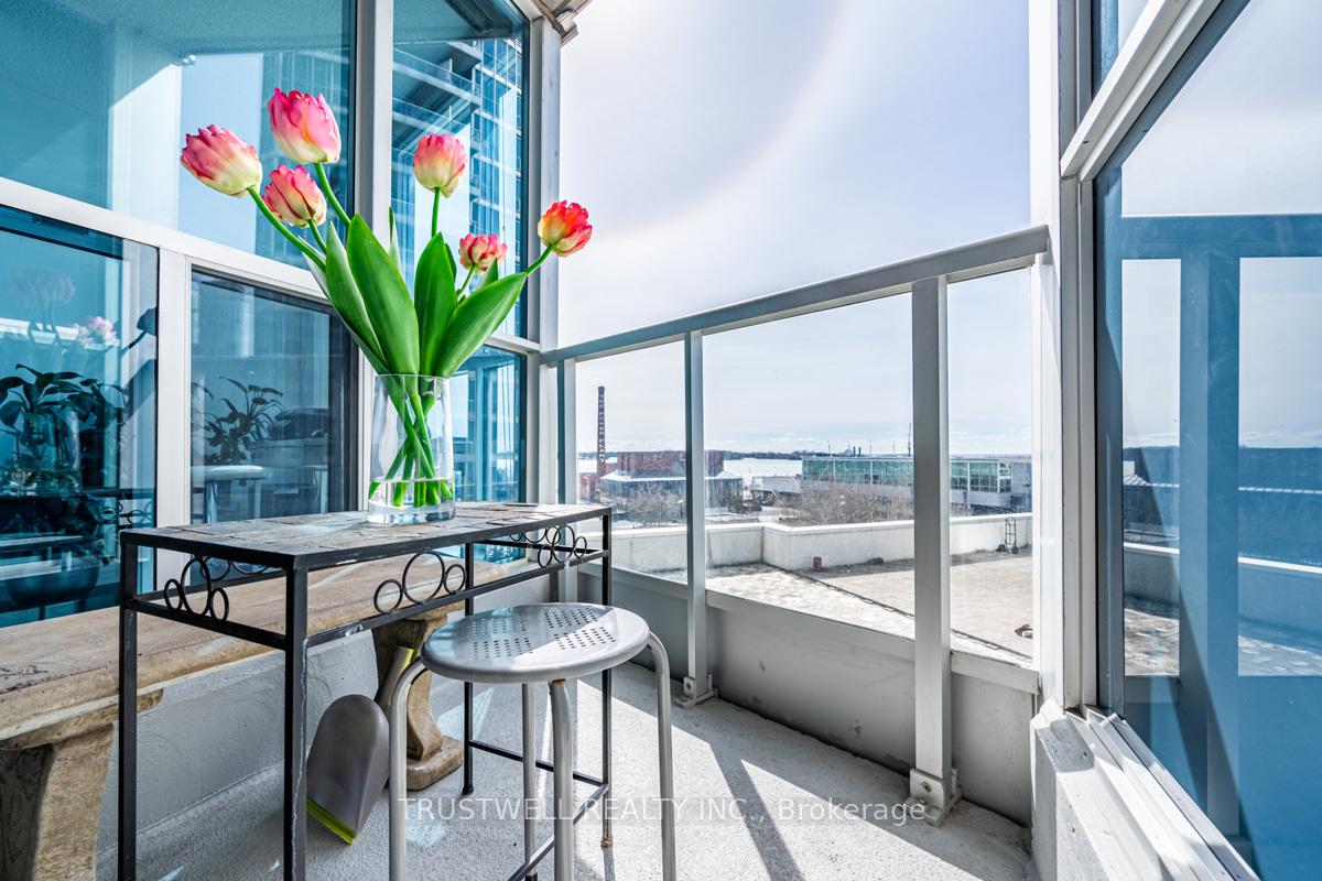 Photo 21 of Unit 511, 208 Queens Quay W, Toronto, Waterfront Communities — HOMEH