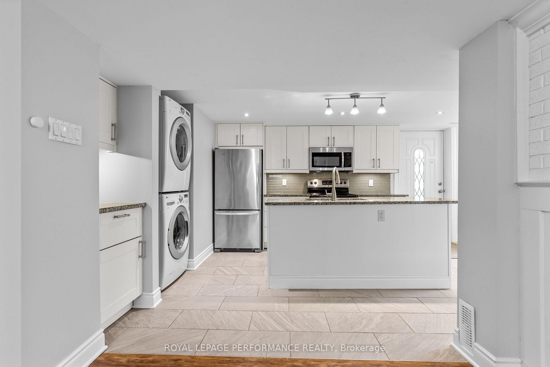 Photo 9 of 3B Birchwood Drive, Ottawa, City View/Skyline/Fisher Heights/Parkwood Hills — HOMEH