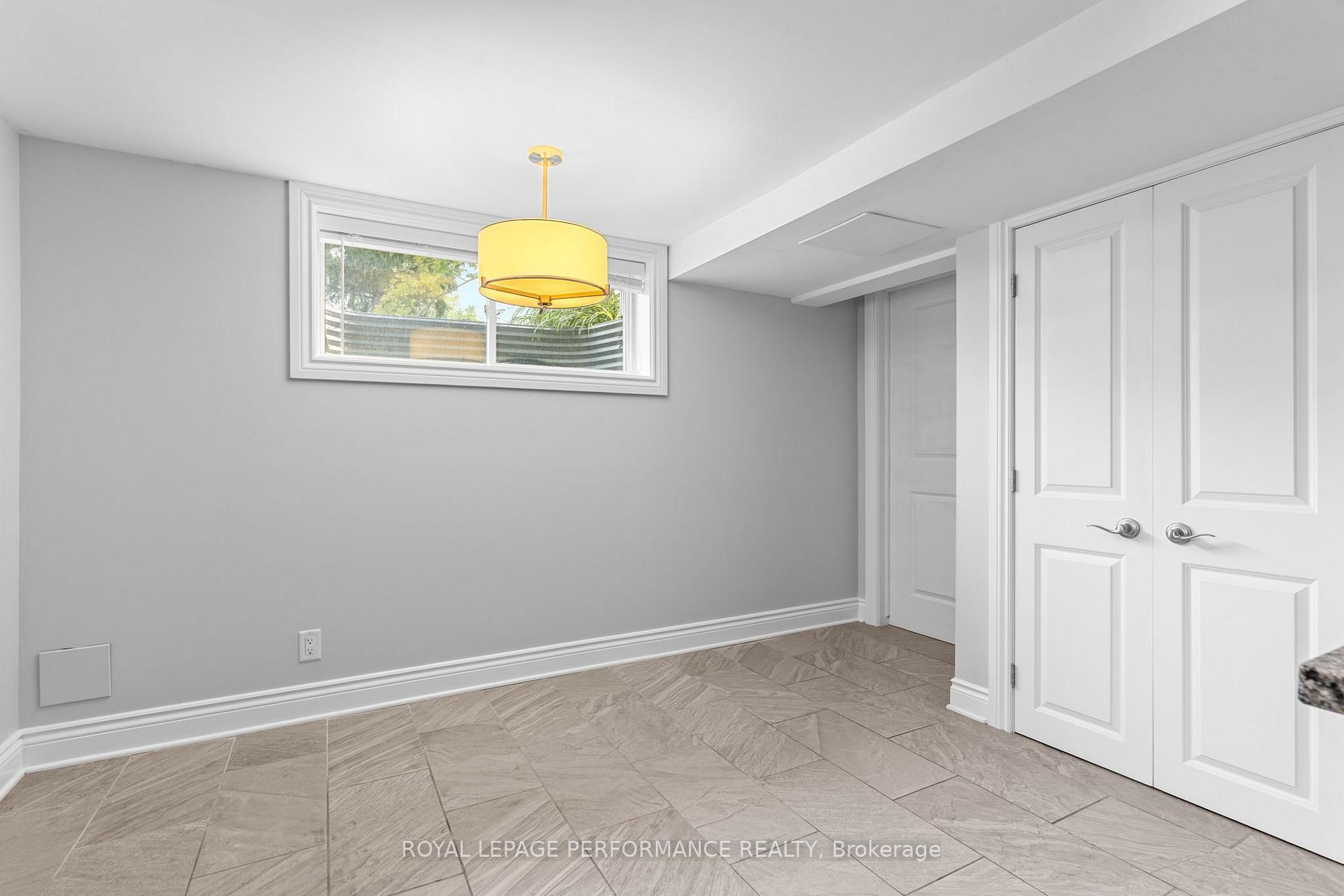 Photo 17 of 3B Birchwood Drive, Ottawa, City View/Skyline/Fisher Heights/Parkwood Hills — HOMEH