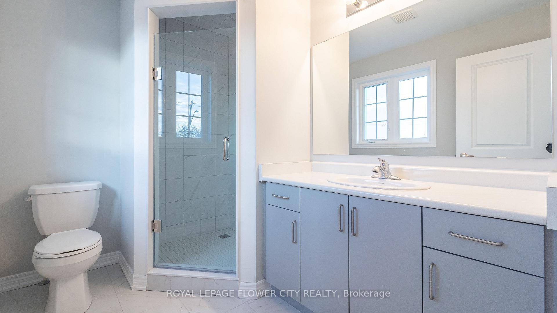 Photo 16 of 413 16th Street E, Hamilton, Hill Park — HOMEH