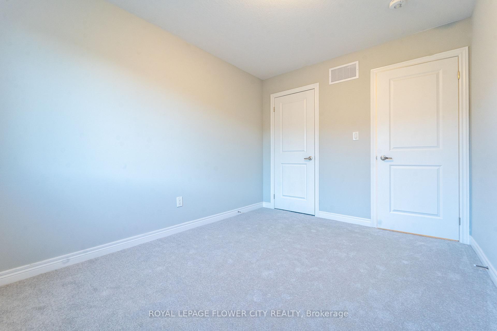 Photo 19 of 413 16th Street E, Hamilton, Hill Park — HOMEH
