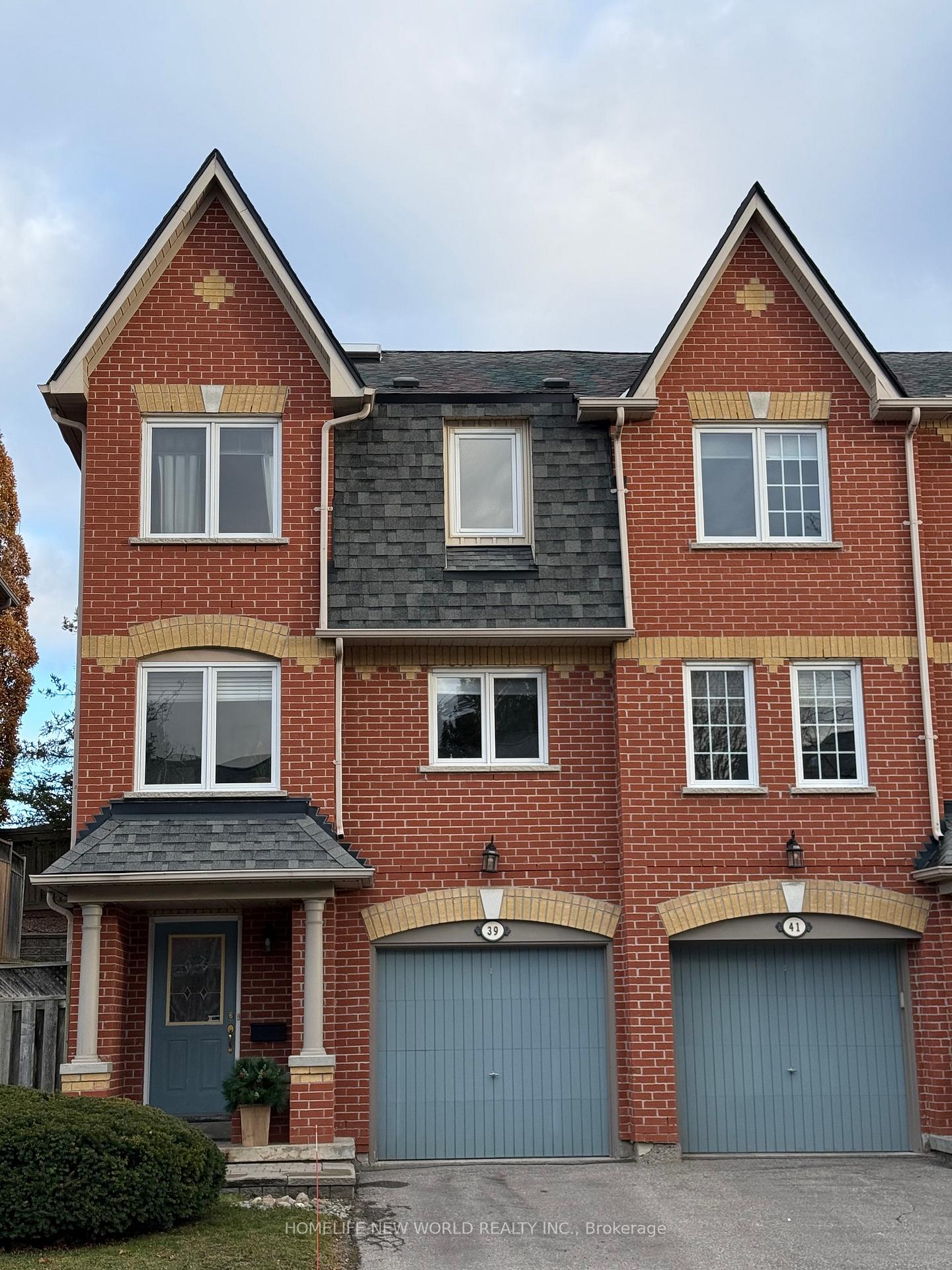 Photo 1 of 39 Marmill Way, Markham, Old Markham Village — HOMEH