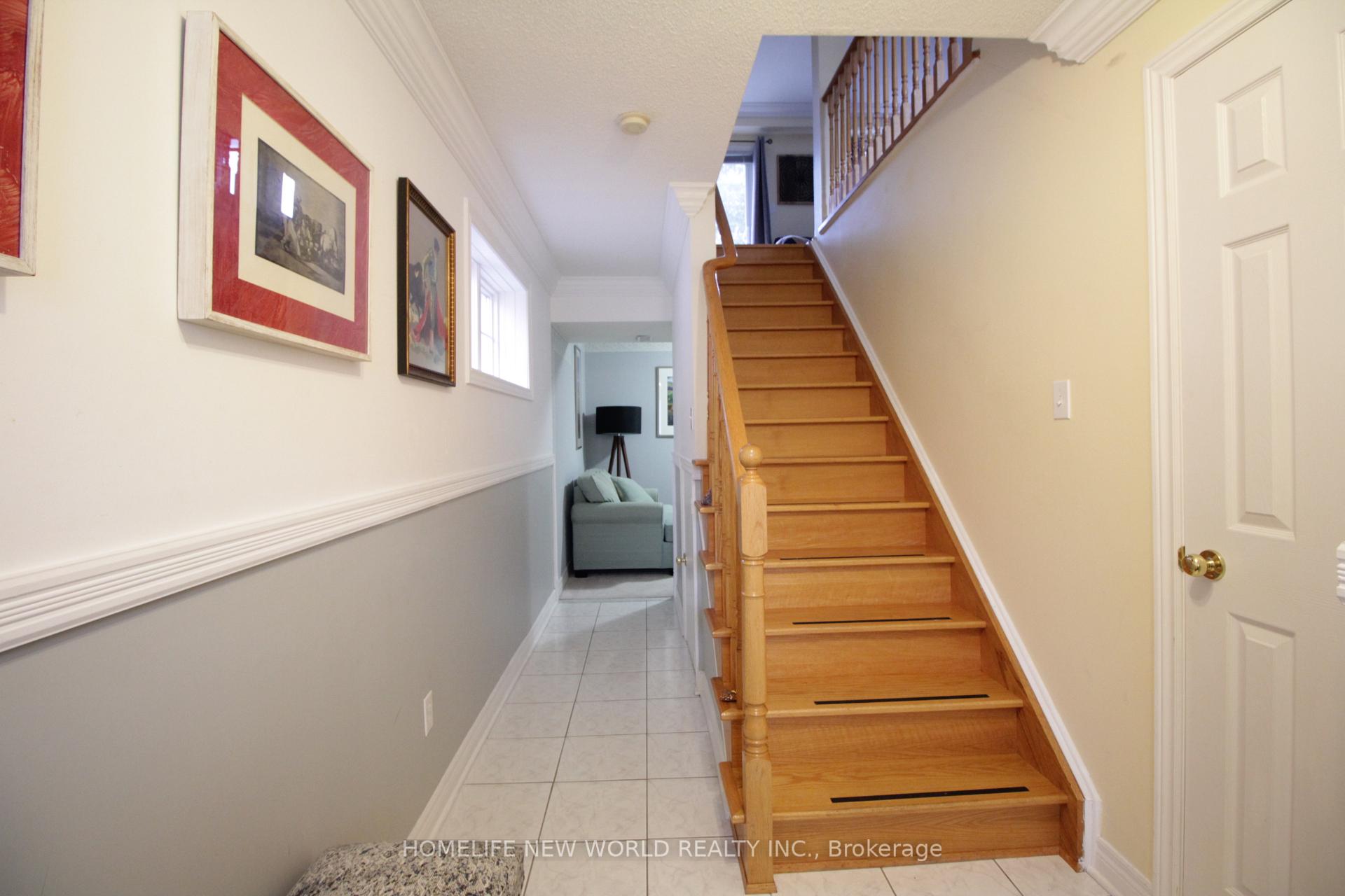Photo 2 of 39 Marmill Way, Markham, Old Markham Village — HOMEH